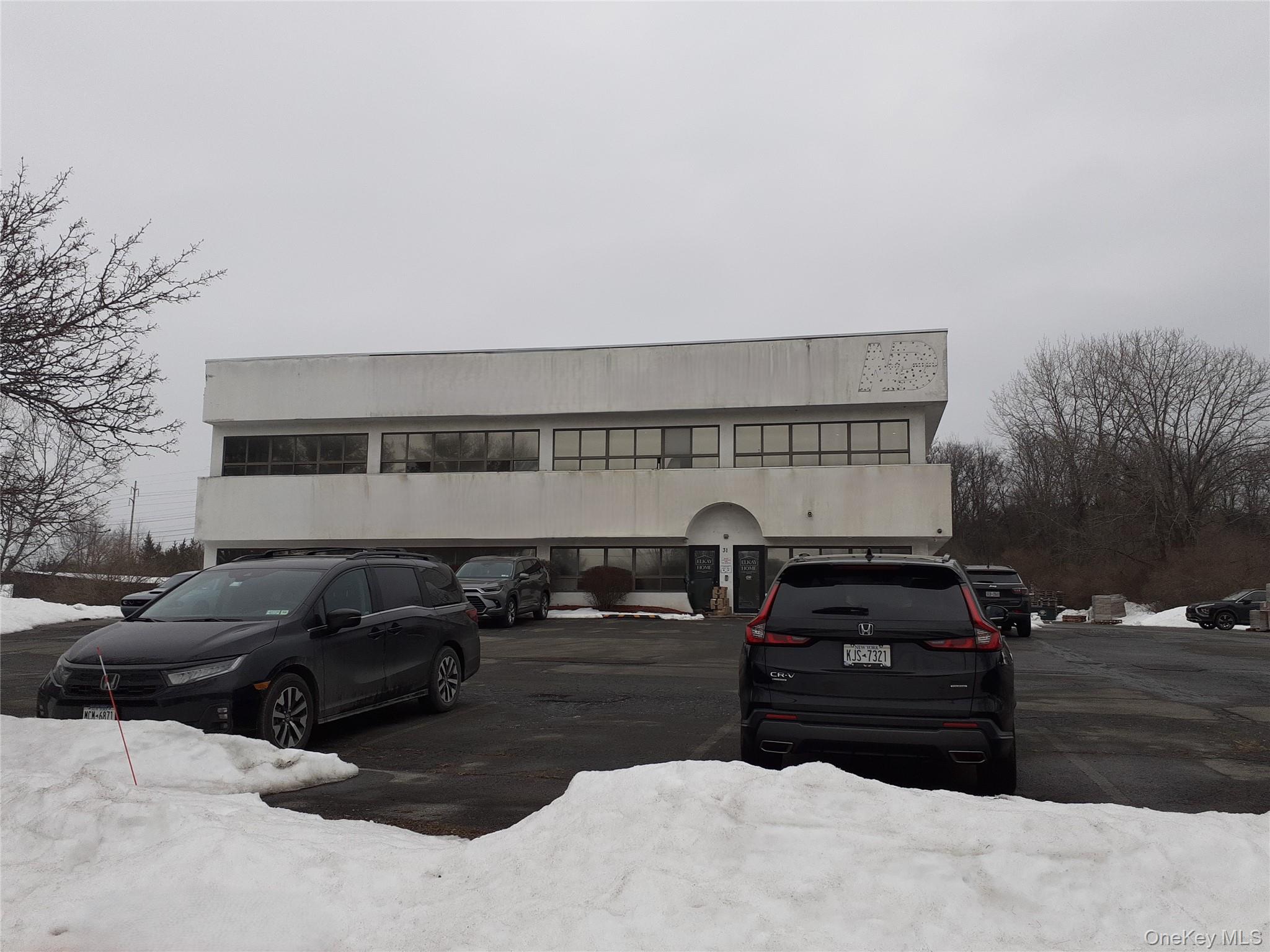 #1 photo, 31 Elkay Drive, Chester , NY 10918