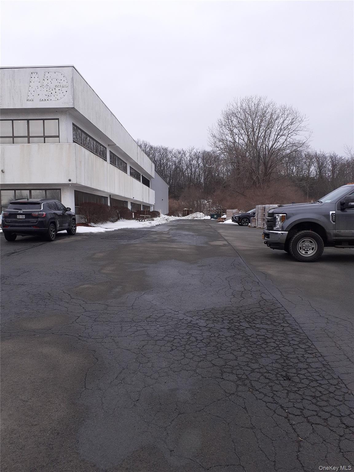 #10 photo, 31 Elkay Drive, Chester , NY 10918