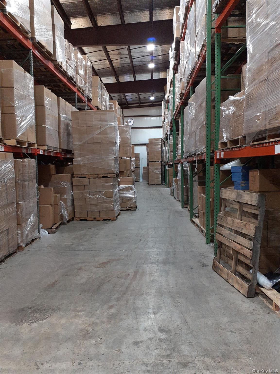 #2 photo, 31 Elkay Drive, Chester , NY 10918