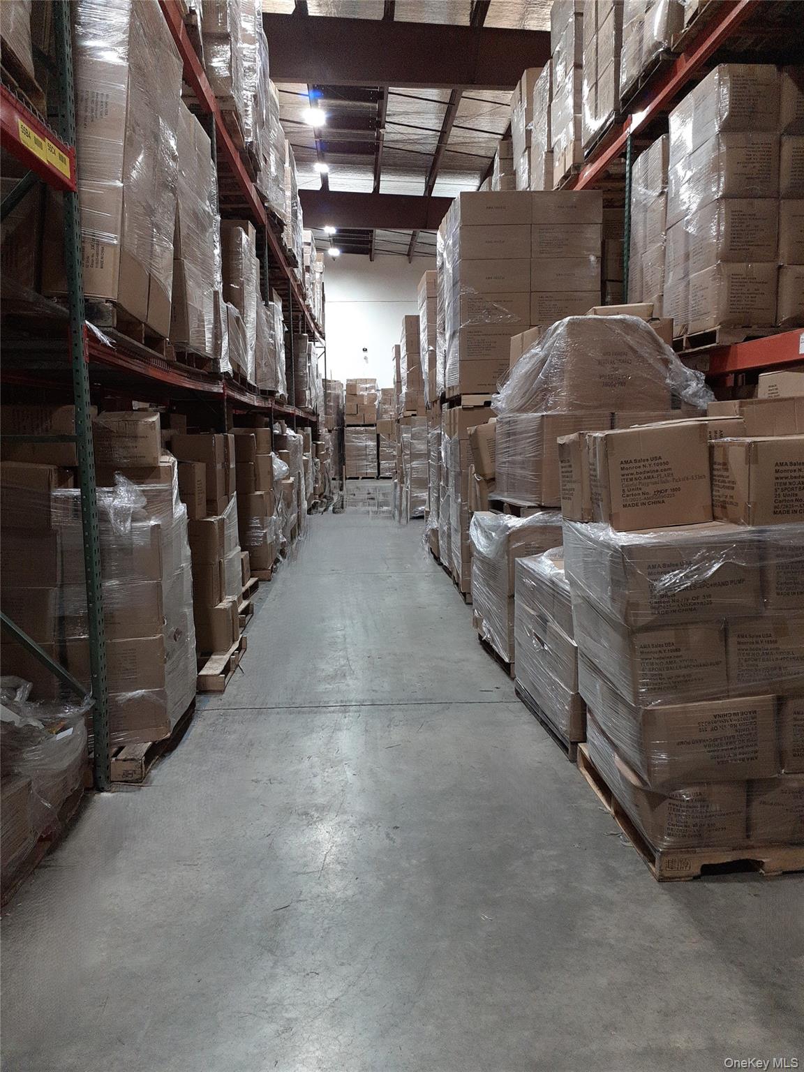 #5 photo, 31 Elkay Drive, Chester , NY 10918