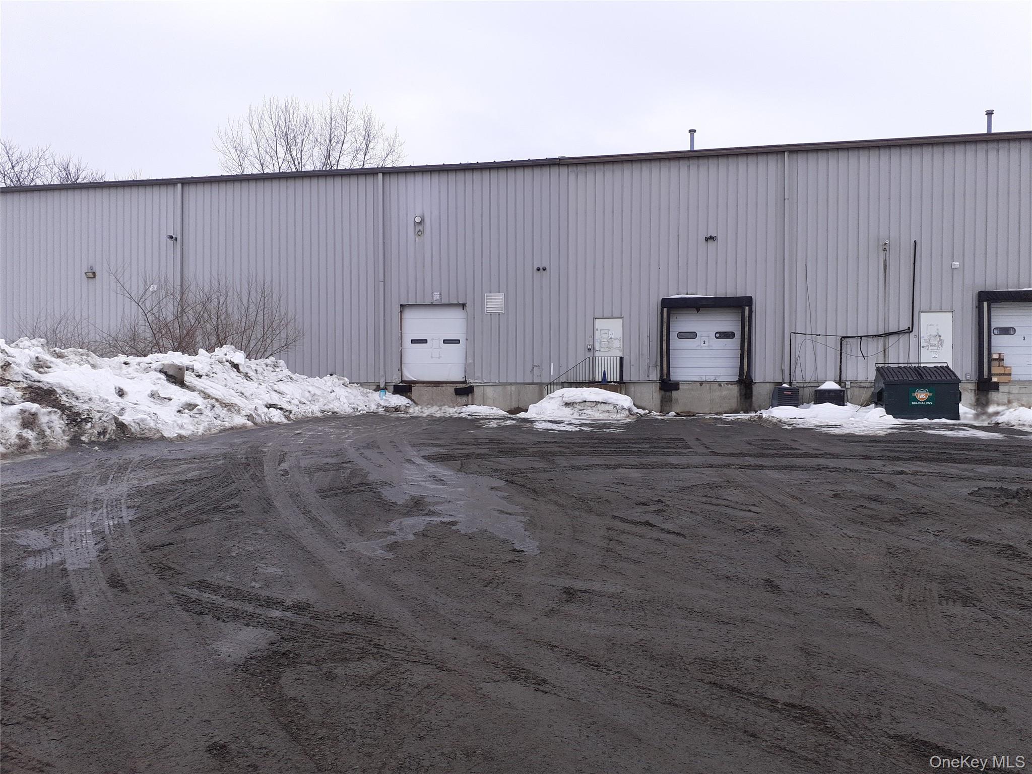 #8 photo, 31 Elkay Drive, Chester , NY 10918