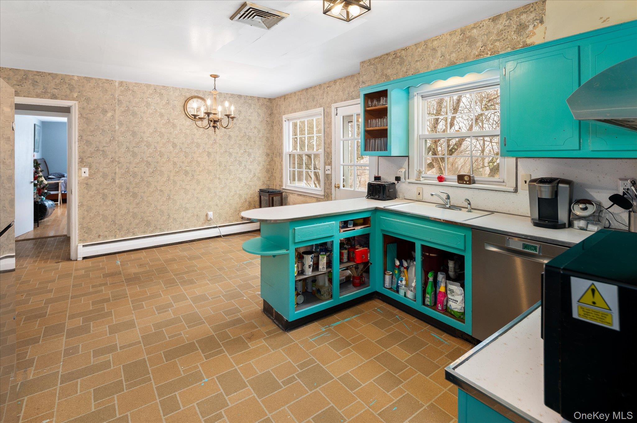 #9 photo, 94 Meadow Road, Briarcliff Manor , NY 10510