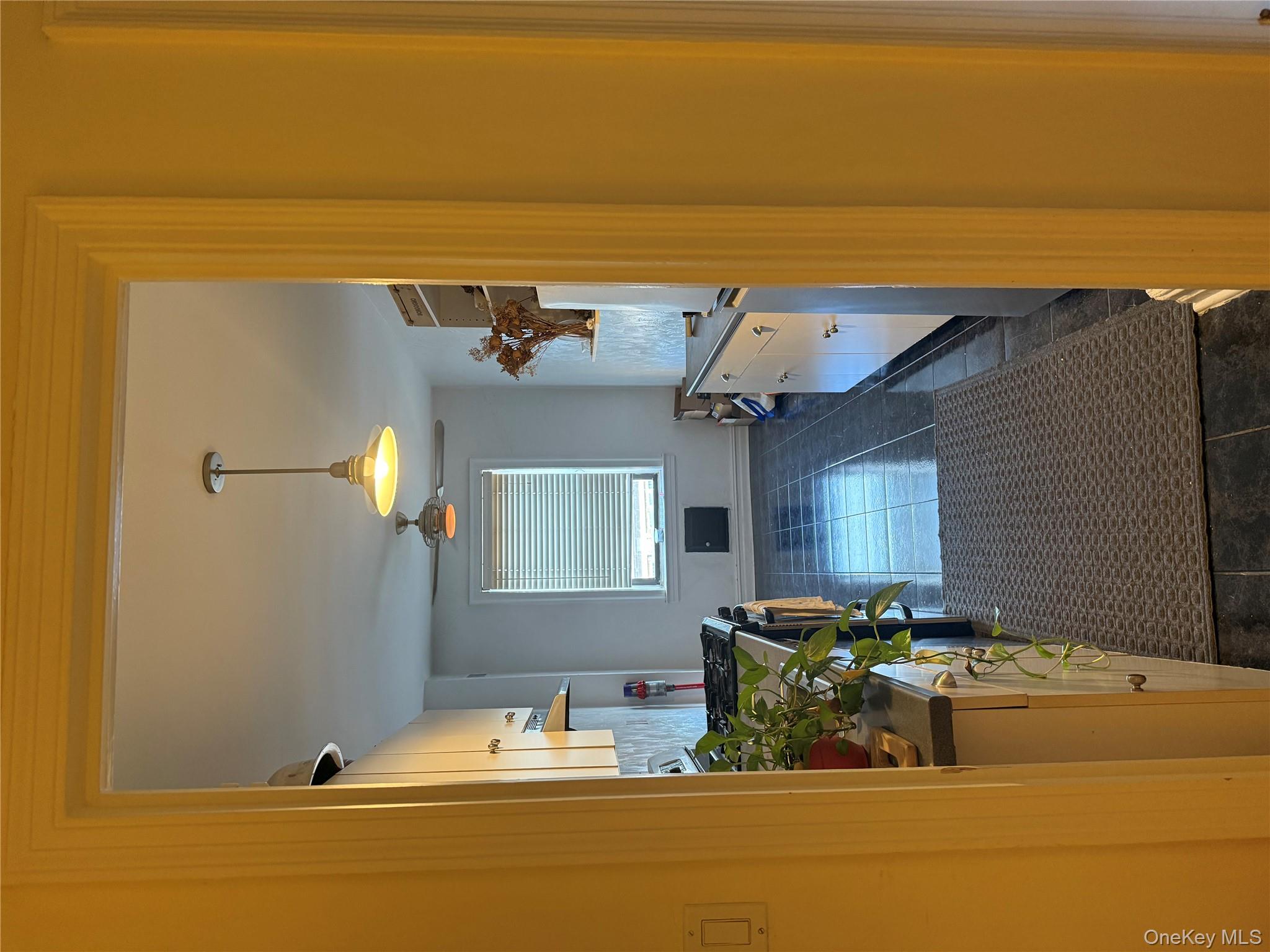 #6 photo, 10 Nosband Avenue, White Plains , NY 10605