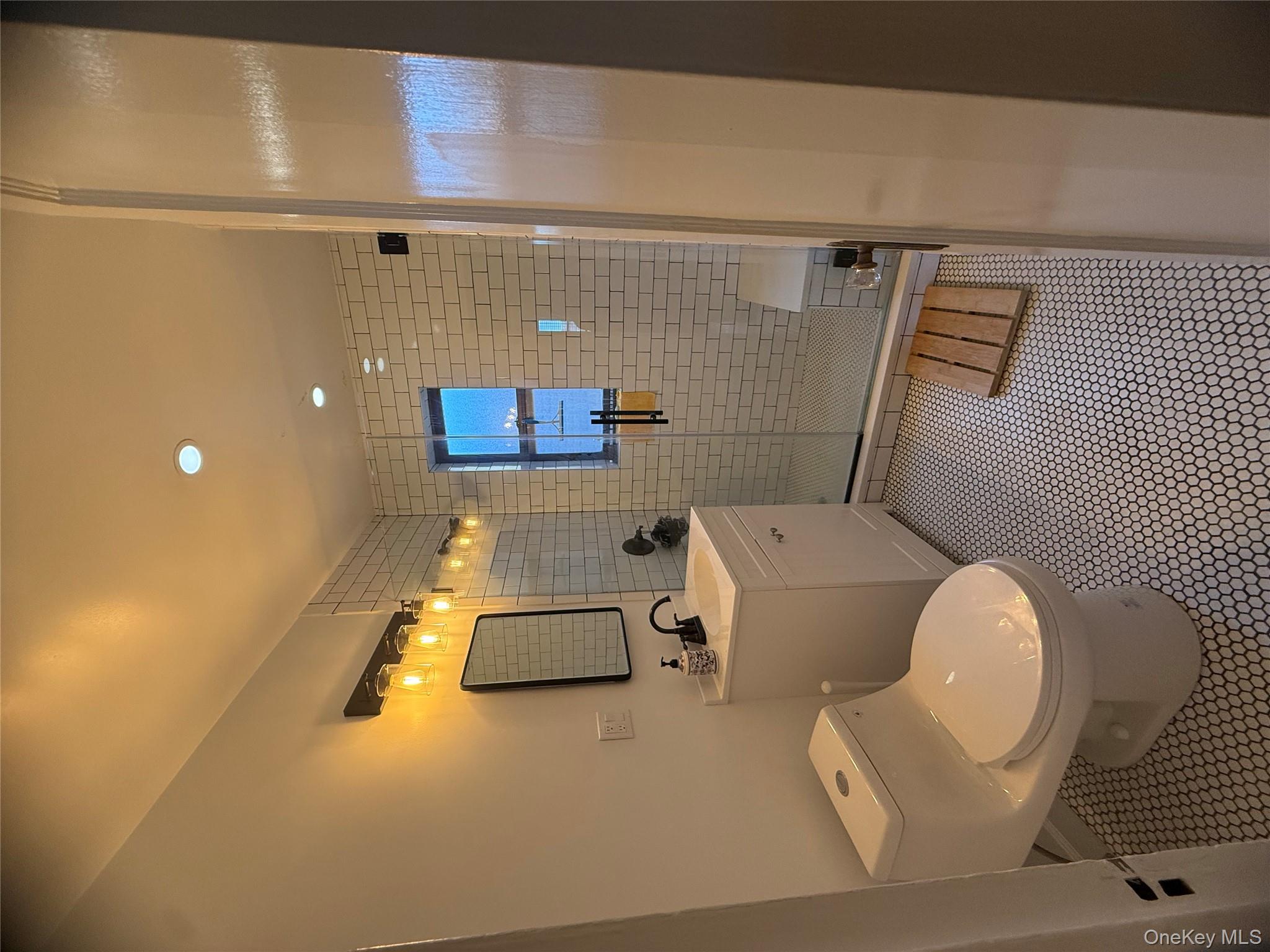 #9 photo, 10 Nosband Avenue, White Plains , NY 10605