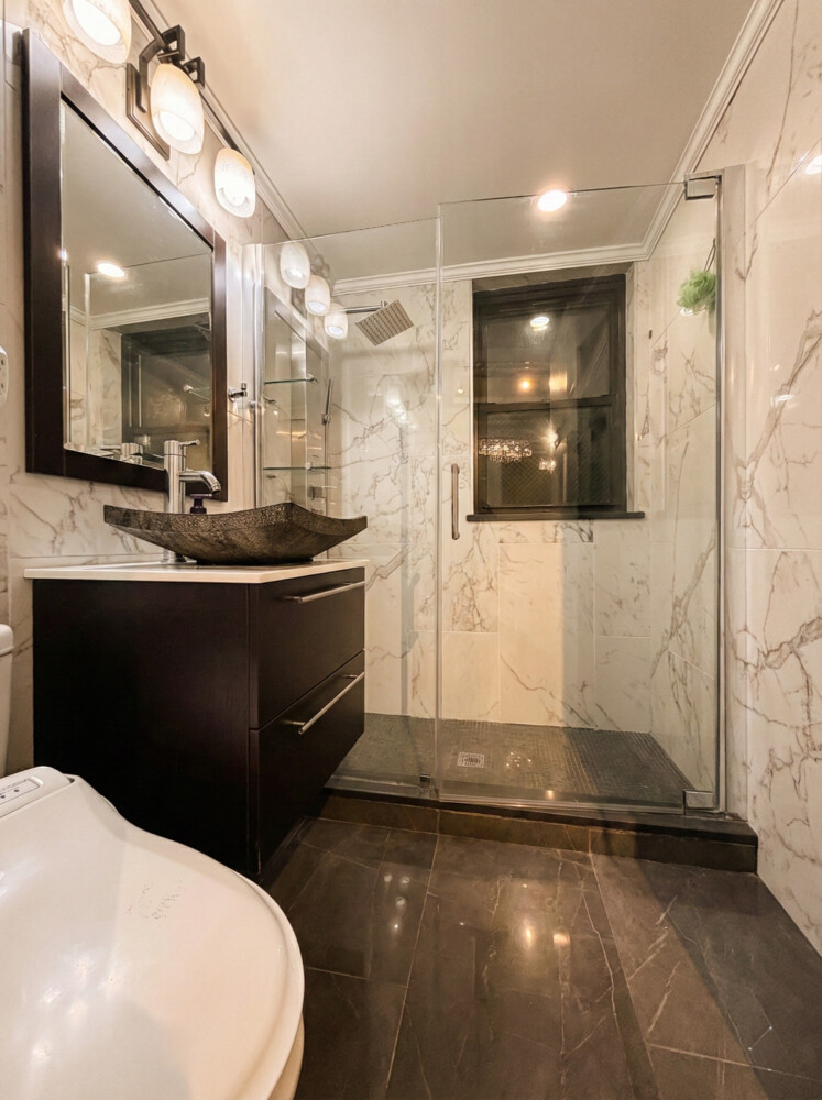 #13 photo, 135 E 54TH Street, Midtown East , NY 10022