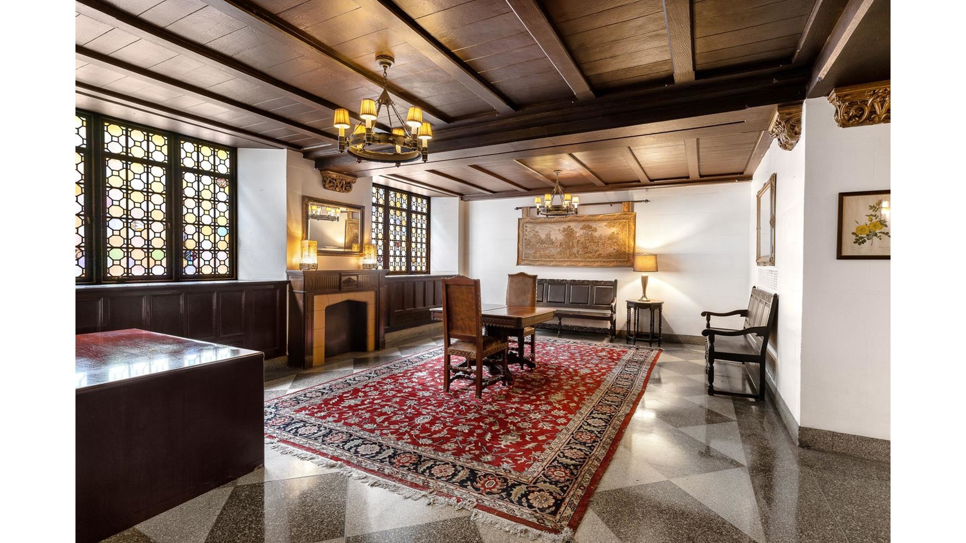 #8 photo, 320 E 42ND Street, Murray Hill , NY 10017