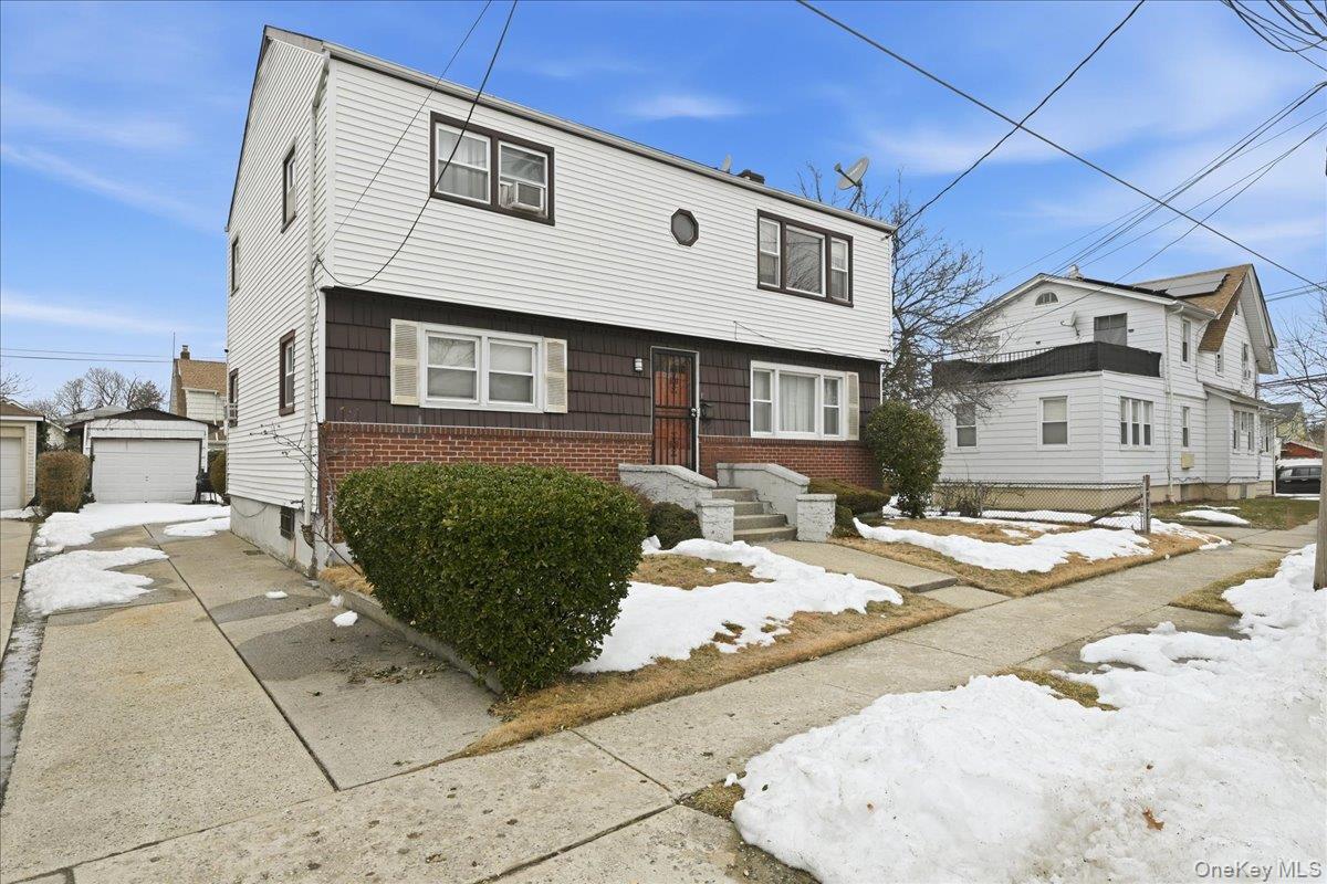 #1 photo, 13514 220th Street, Laurelton , NY 11413