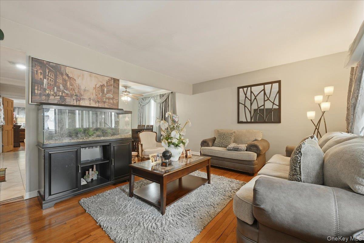 #3 photo, 13514 220th Street, Laurelton , NY 11413