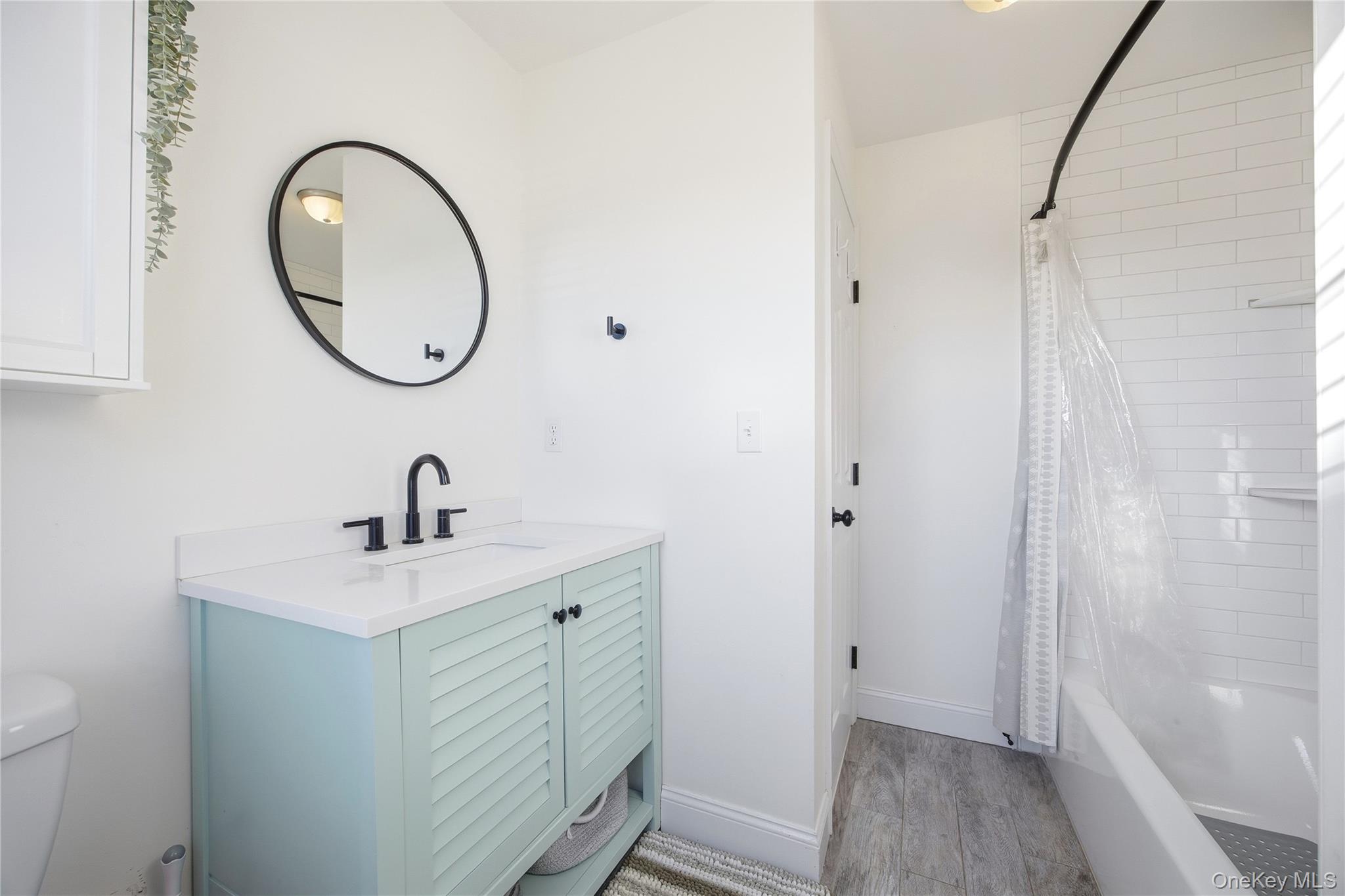 #15 photo, 147 Ruth Street, 롱 아일랜드 West Islip , NY 11795