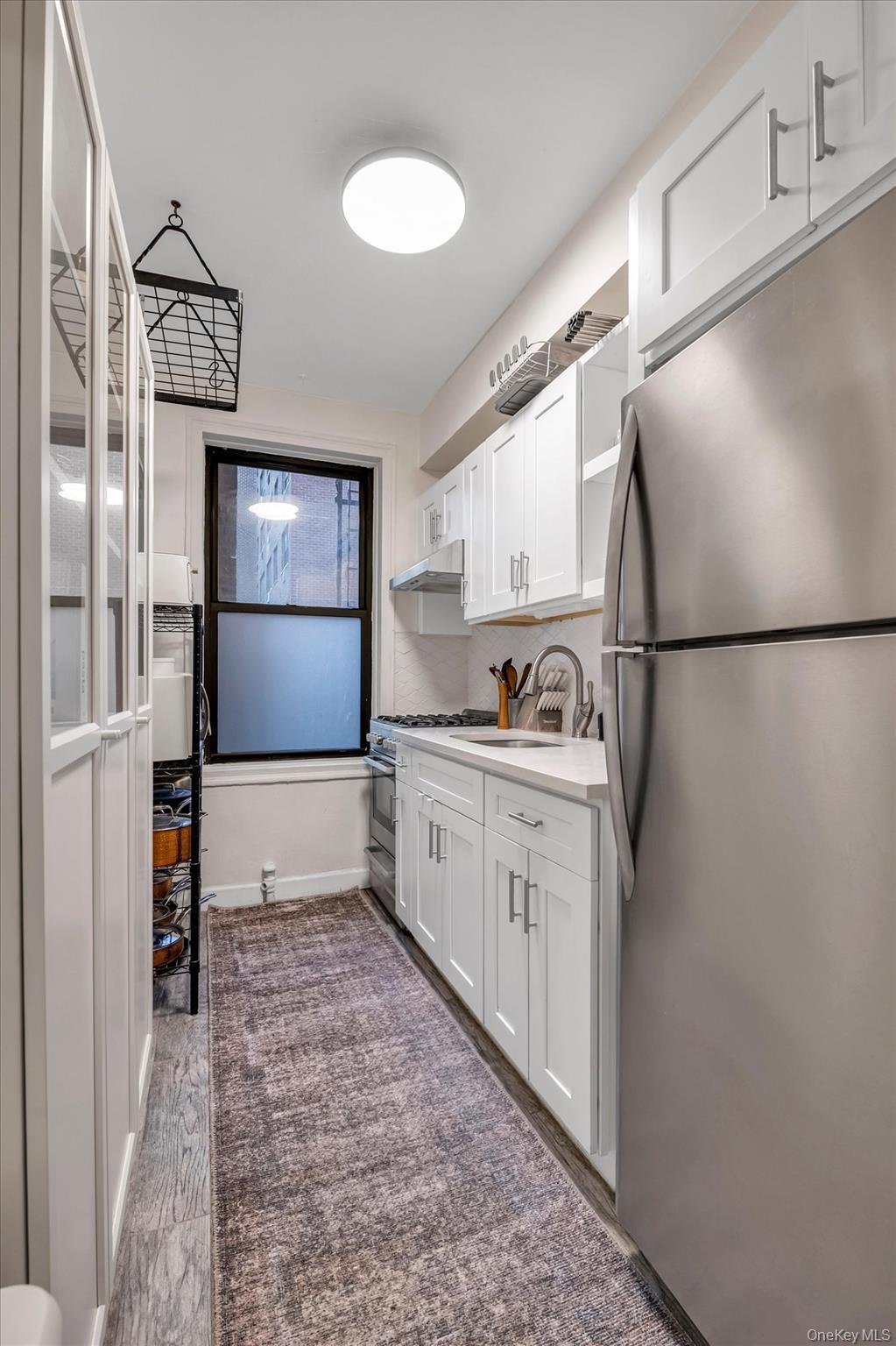 #6 photo, 8380 118th Street, Kew Gardens , NY 11415