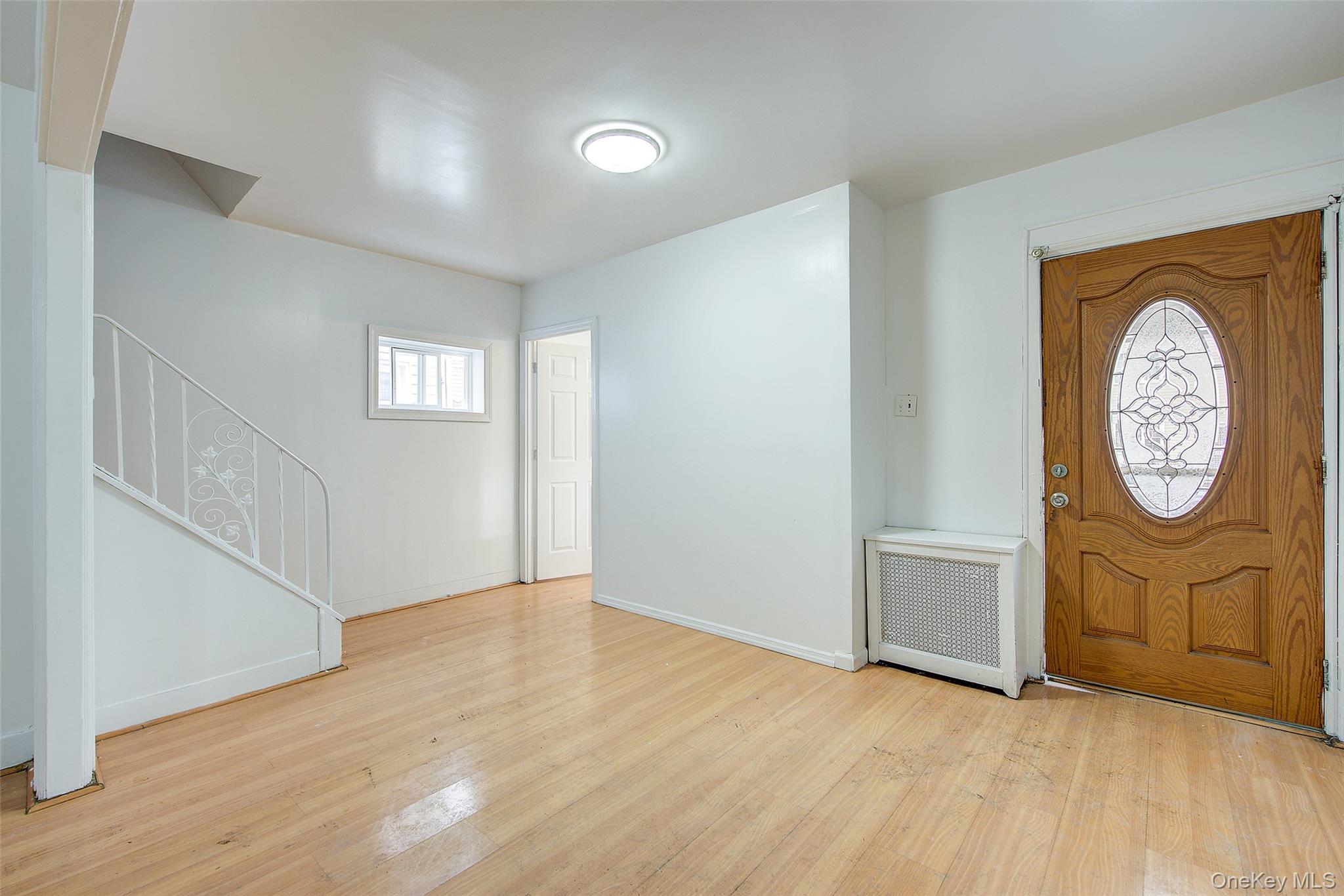 #5 photo, 9056 184th Place, कुईंस Hollis , NY 11423