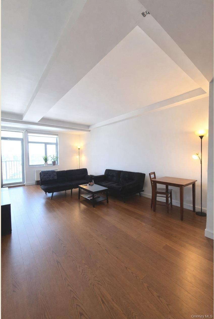 #4 photo, 40-22 College Point Boulevard, Flushing , NY 11354