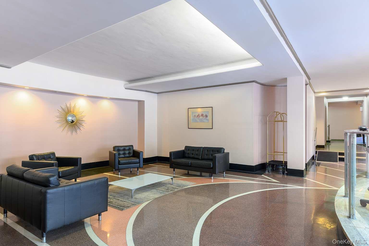 #2 photo, 67-40 Yellowstone Boulevard, Forest Hills , NY 11375