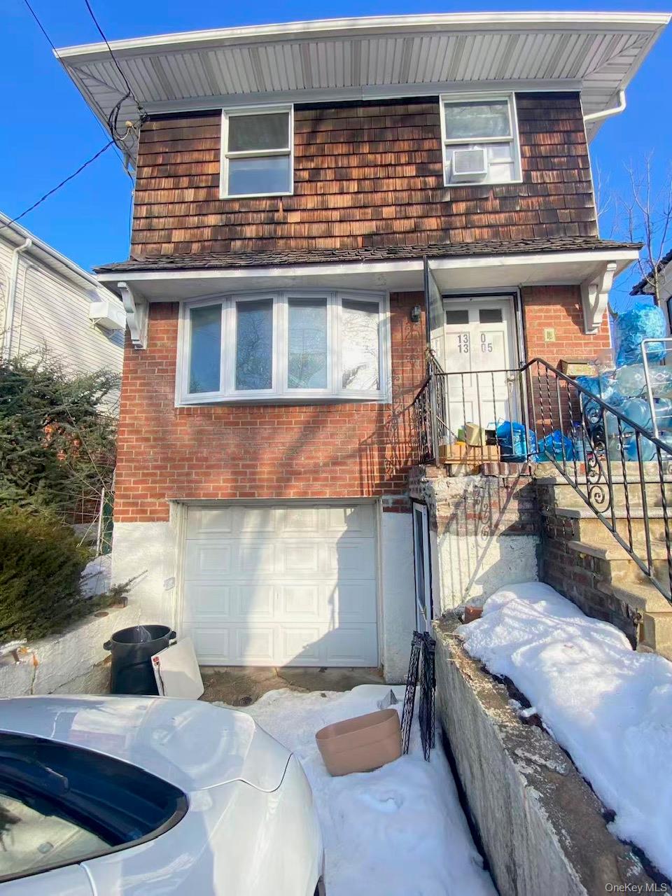 #2 photo, 1305 133rd Place, कॉलेज पॉइंट College Point , NY 11356