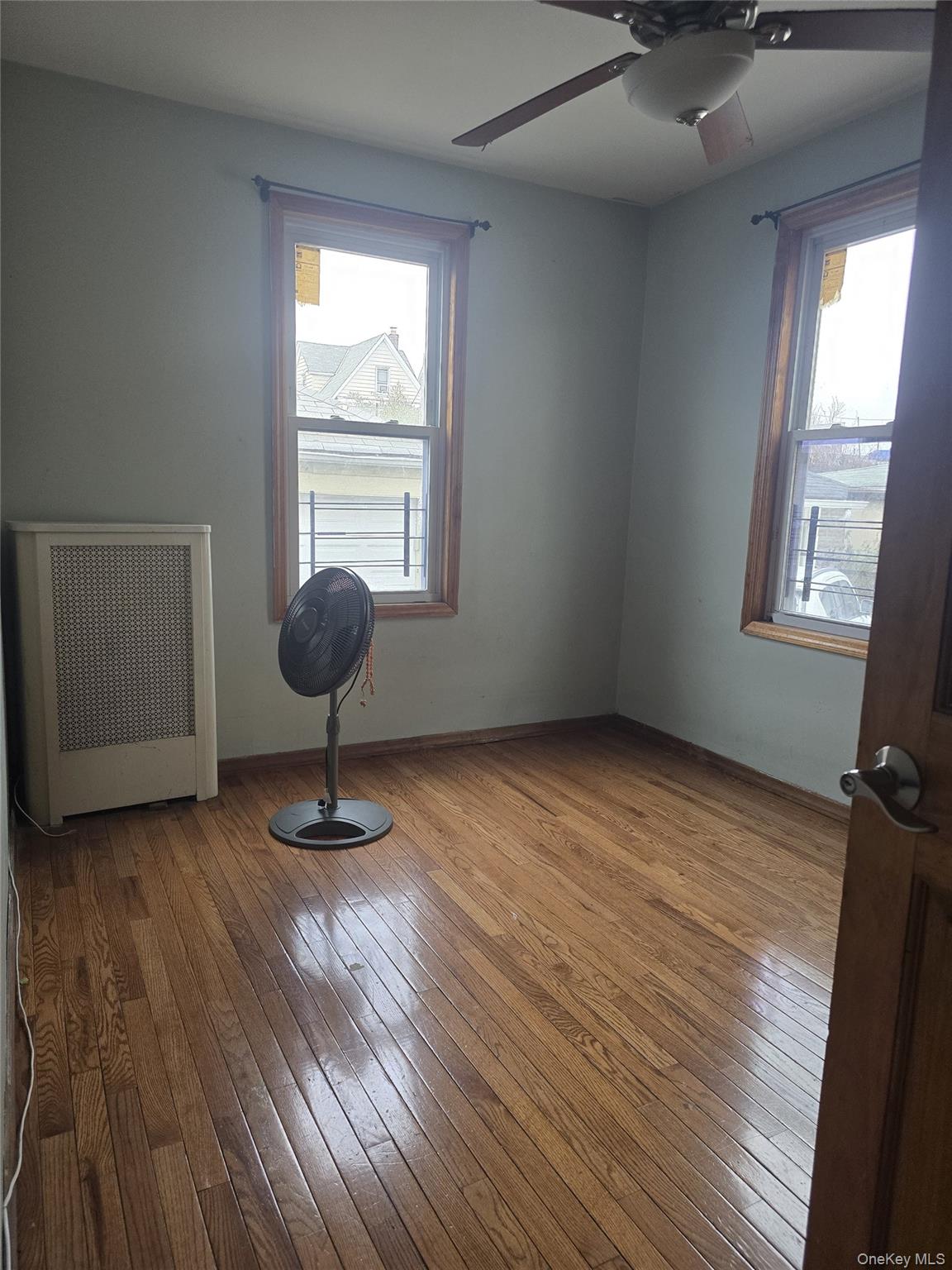 #7 photo, 9418 130th Street, Richmond Hill S. , NY 11419