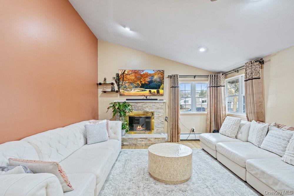 #13 photo, 11 Cedar Crest Drive, Dix Hills , NY 11746