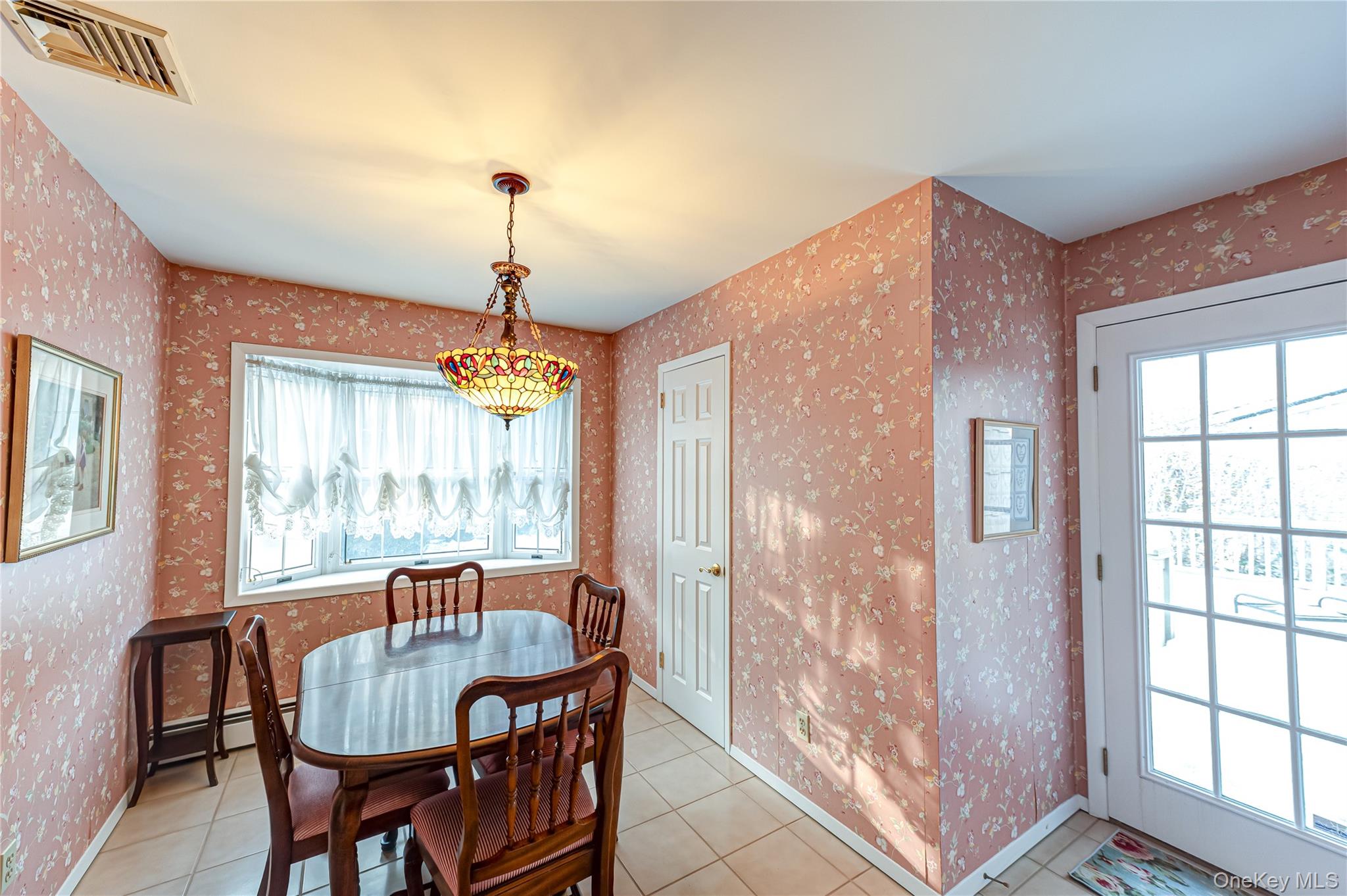 #11 photo, 4 Winslow Lane, Саффолк ‖ Kings Park , NY 11754