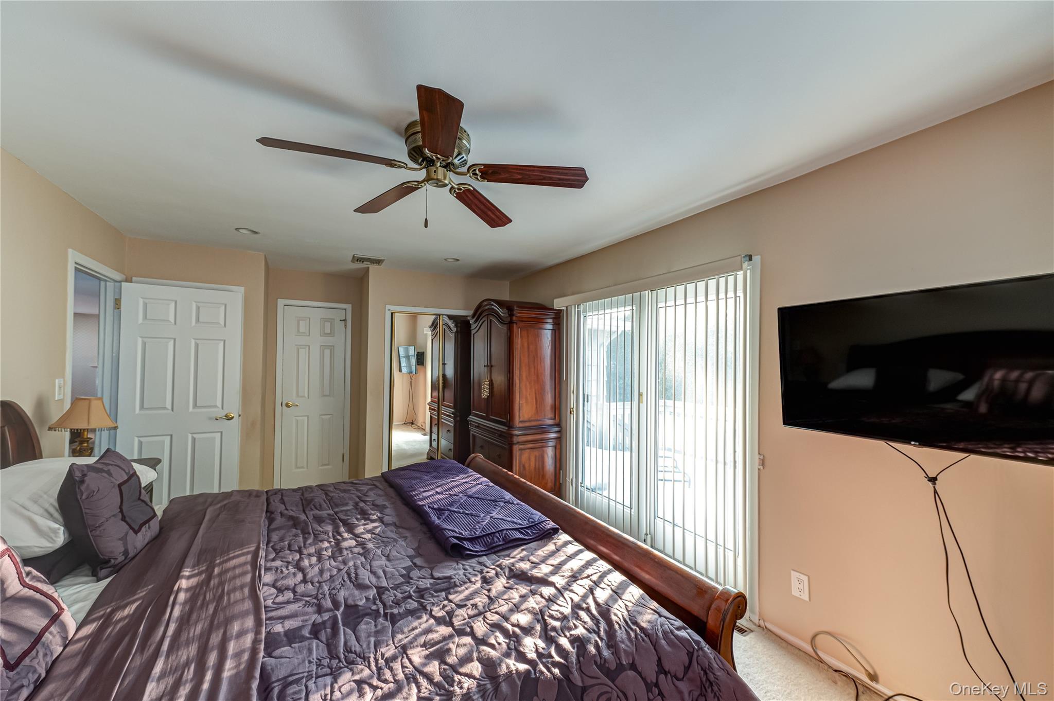 #17 photo, 4 Winslow Lane, Саффолк ‖ Kings Park , NY 11754