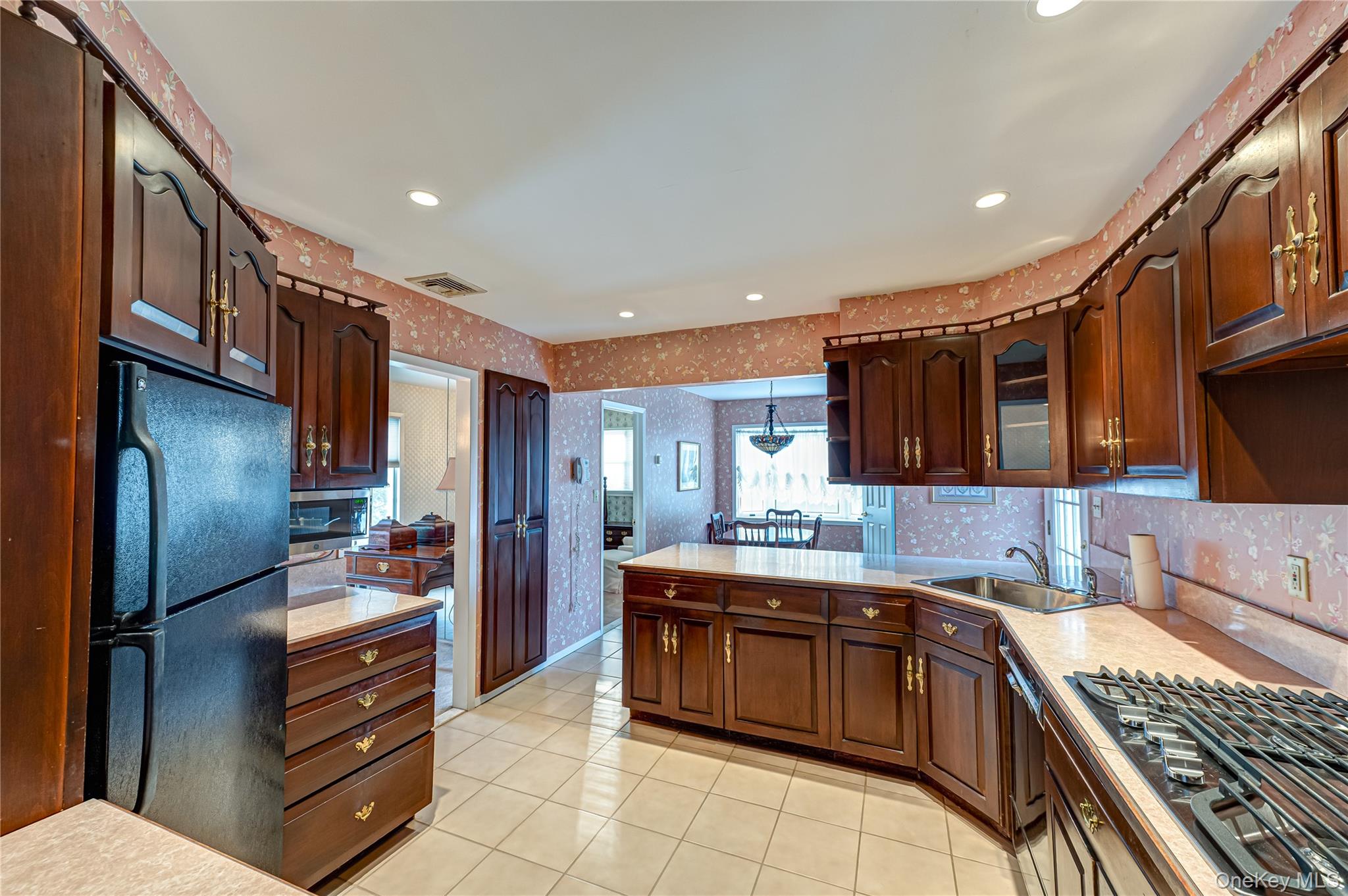 #7 photo, 4 Winslow Lane, Саффолк ‖ Kings Park , NY 11754