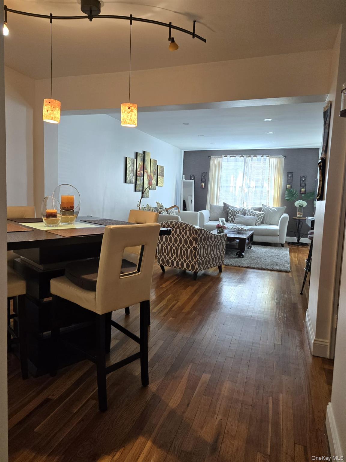 #4 photo, 226-26 Union Turnpike, Bayside , NY 11364