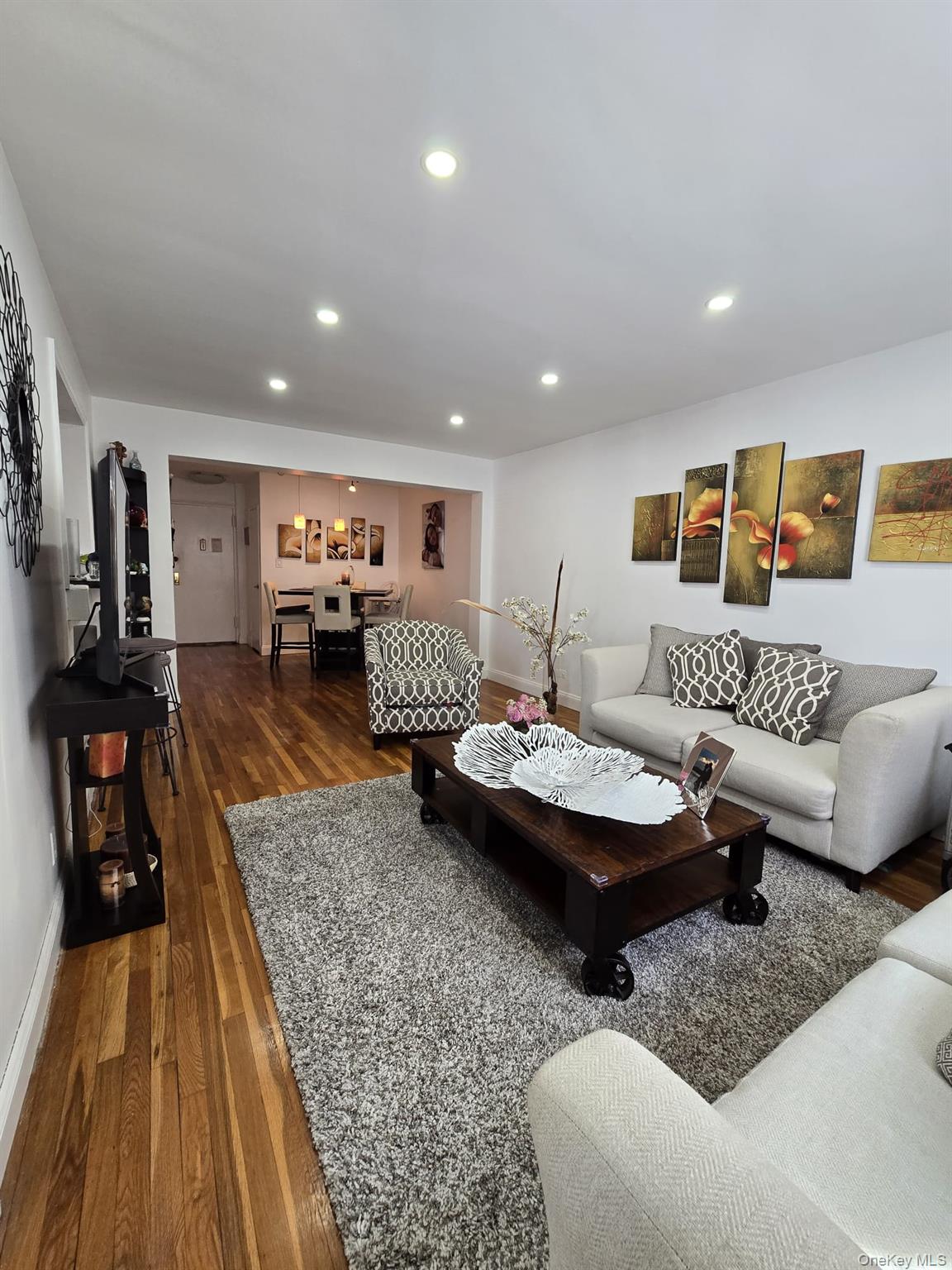 #8 photo, 226-26 Union Turnpike, Bayside , NY 11364