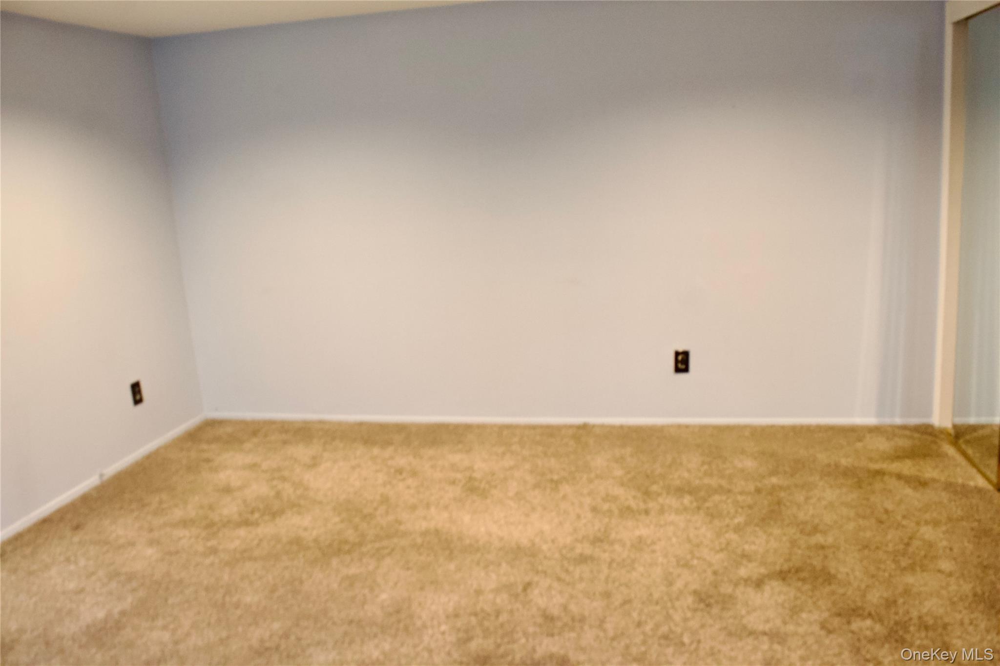 #9 photo, 927 Jackson Avenue, Саффолк ‖ Lindenhurst , NY 11757