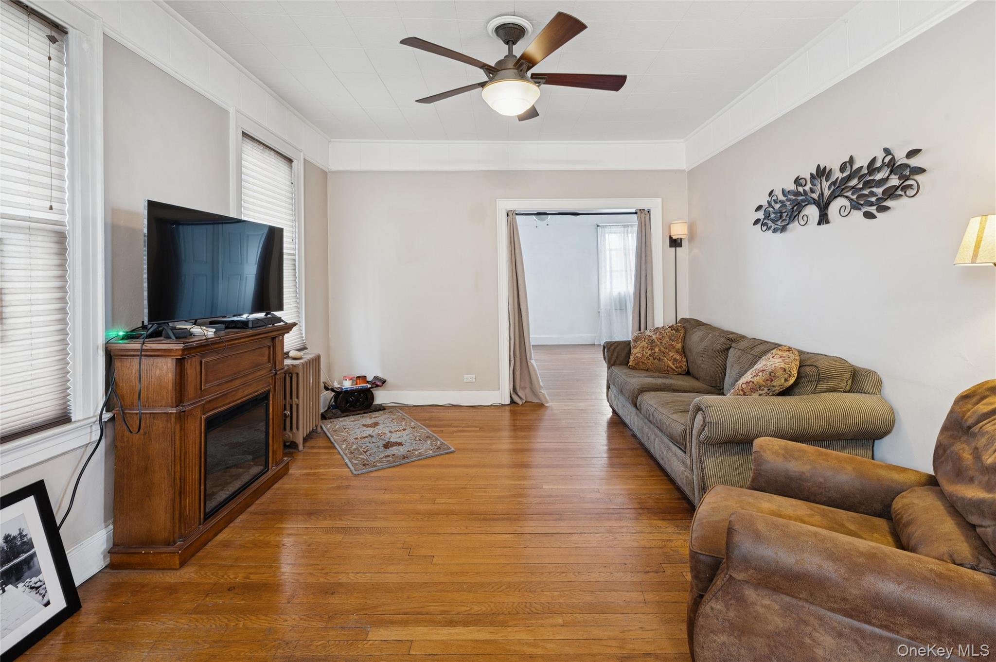 #20 photo, 1003 Sackett Avenue, Bronx , NY 10462