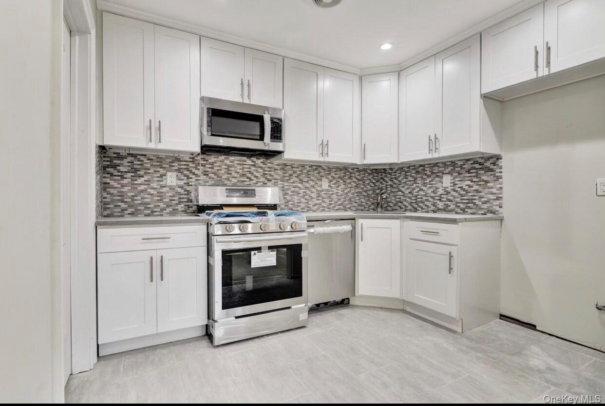 #4 photo, 11425 148th Street, जमैका Jamaica , NY 11436