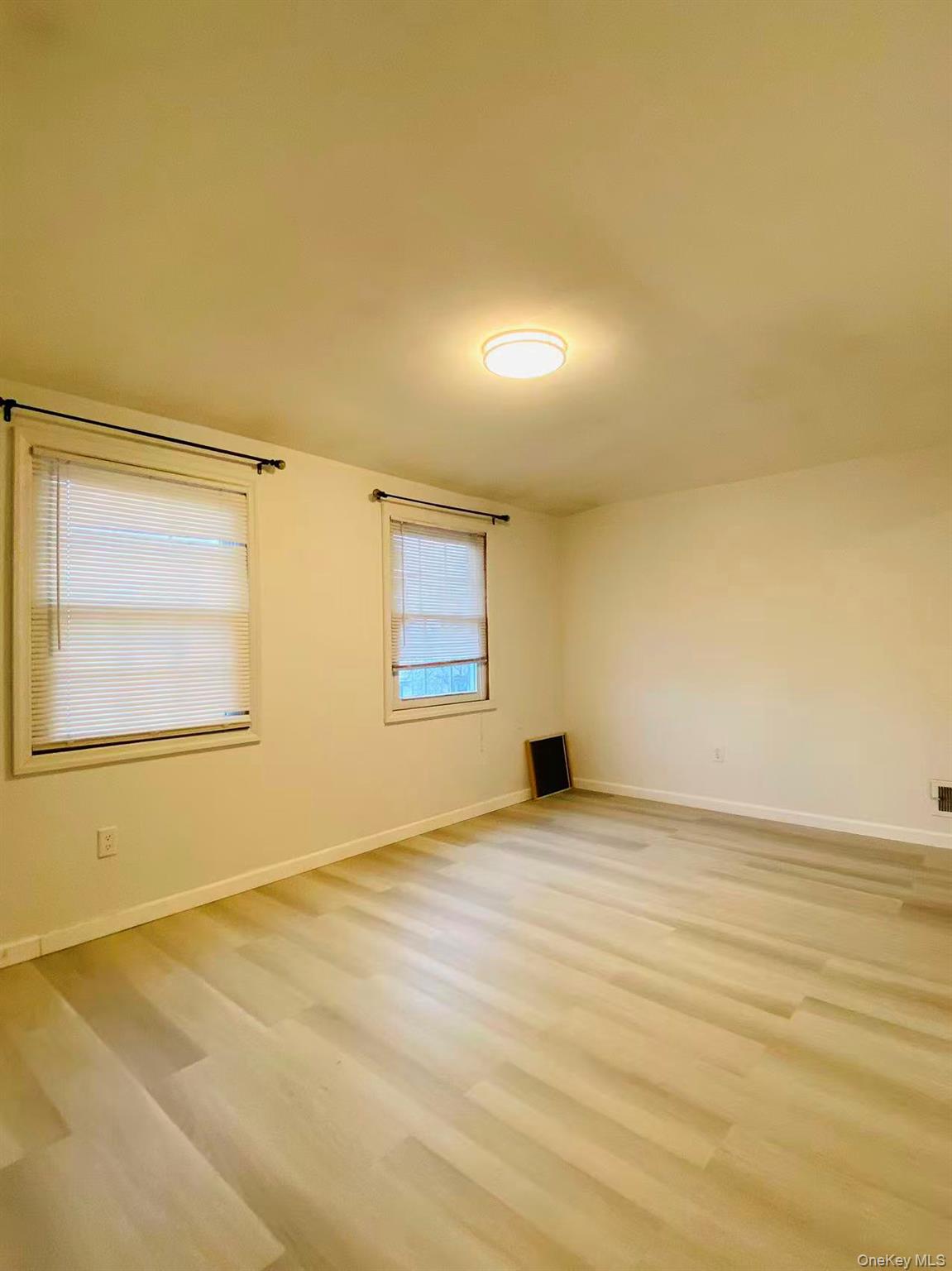 #11 photo, 32 Ebey Lane, 史丹頓島 Staten Island , NY 10312