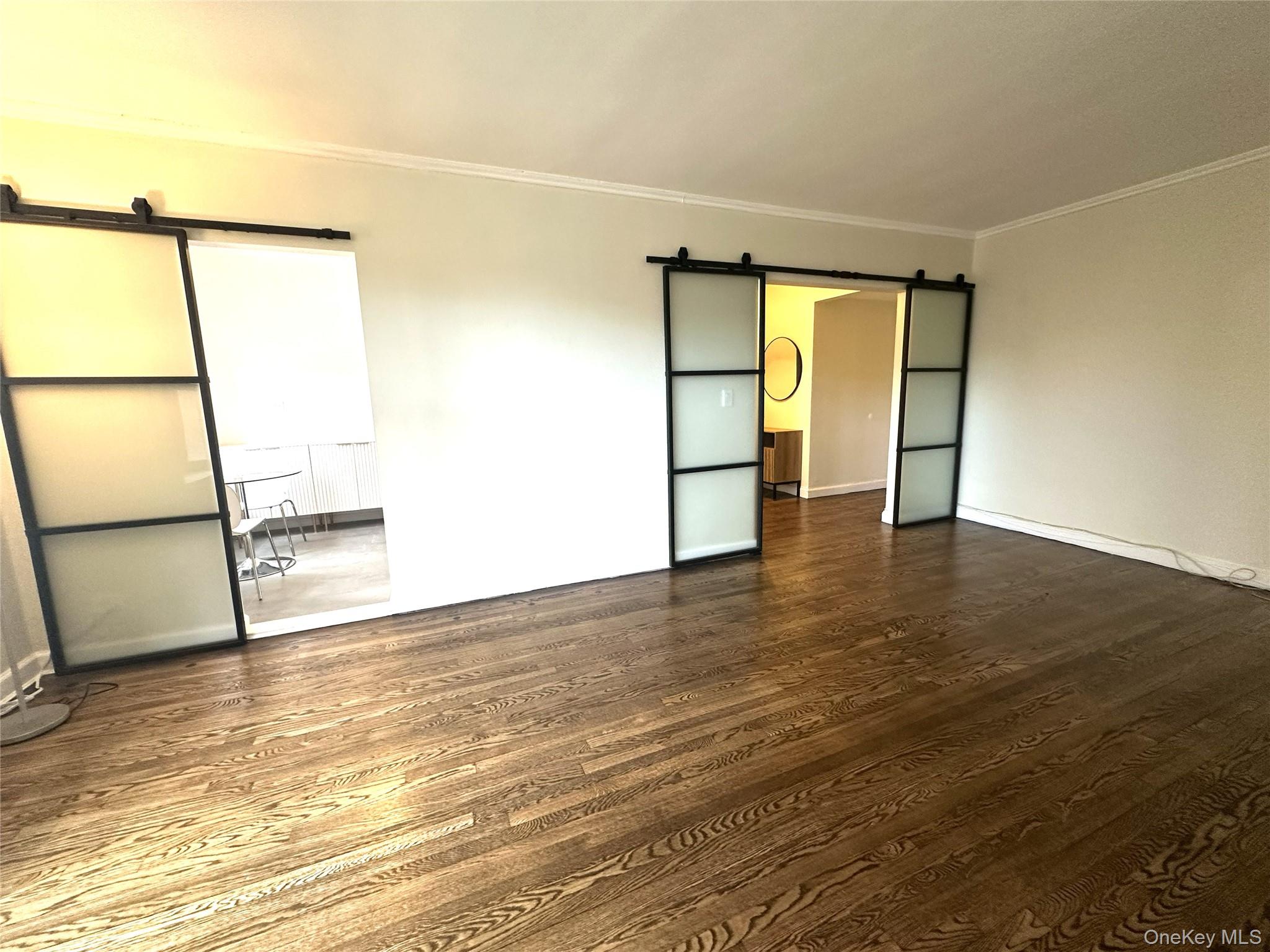 #15 photo, 98-76 Queens Boulevard, Rego Park , NY 11374