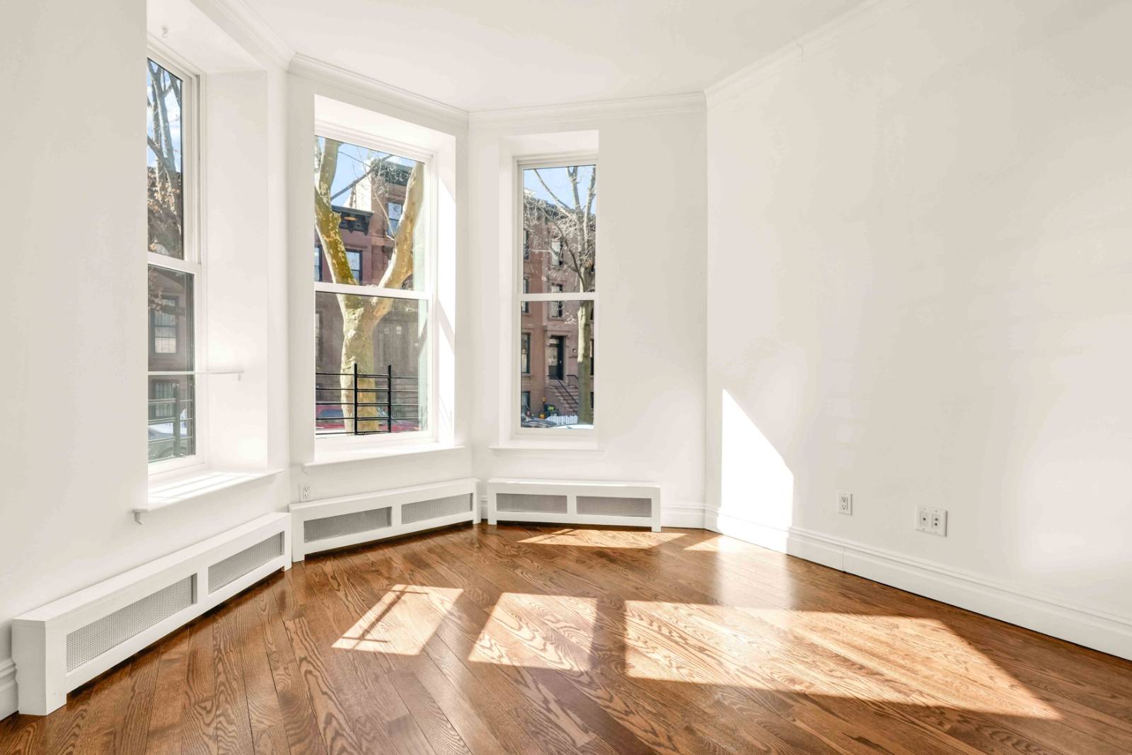 #5 photo, 357 4th Street, Park Slope , NY 11215