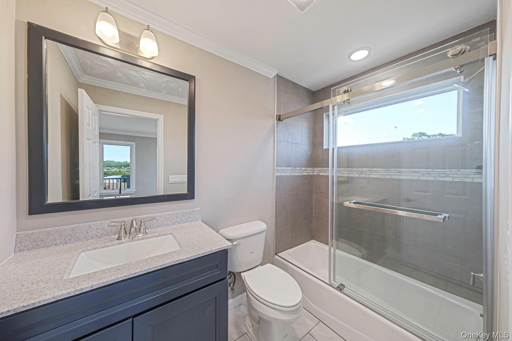 #13 photo, 119 Whittier Drive, Саффолк ‖ Kings Park , NY 11754