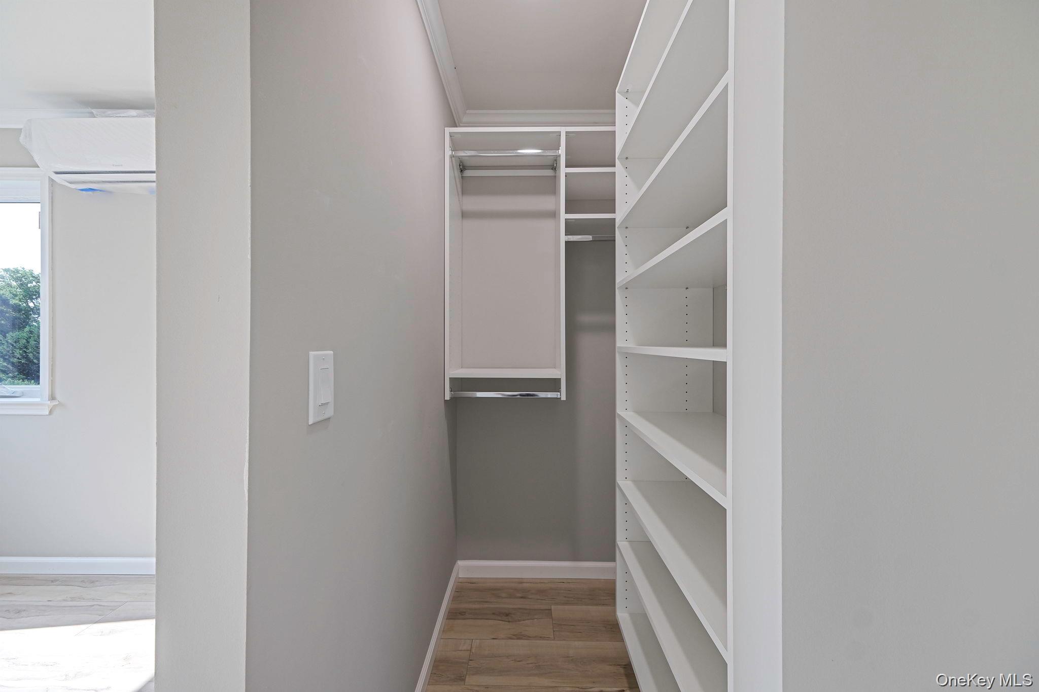 #14 photo, 119 Whittier Drive, Саффолк ‖ Kings Park , NY 11754