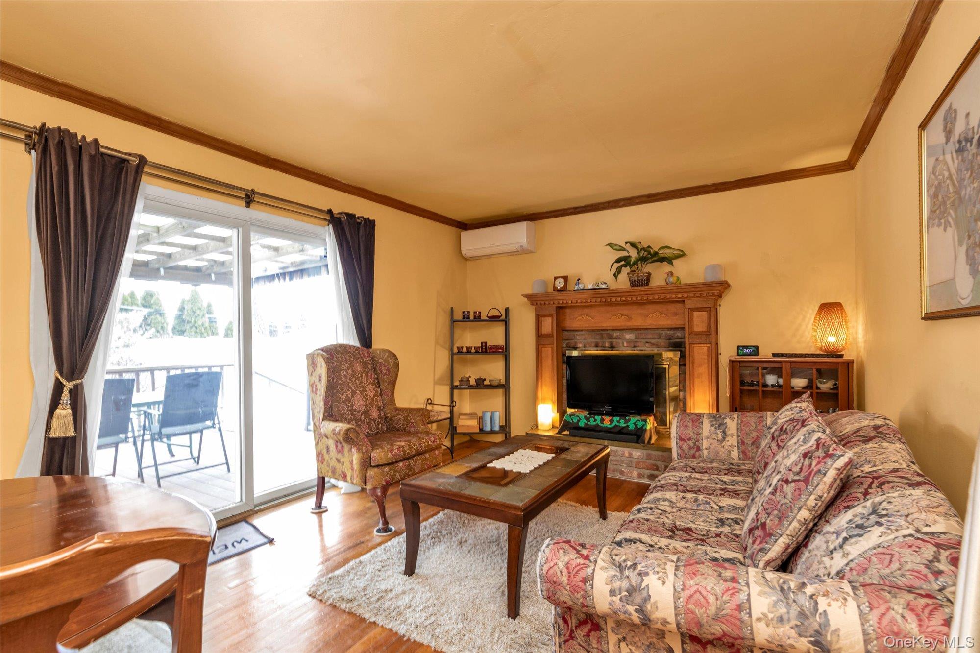 #7 photo, 31 Steven Street, Plainview , NY 11803