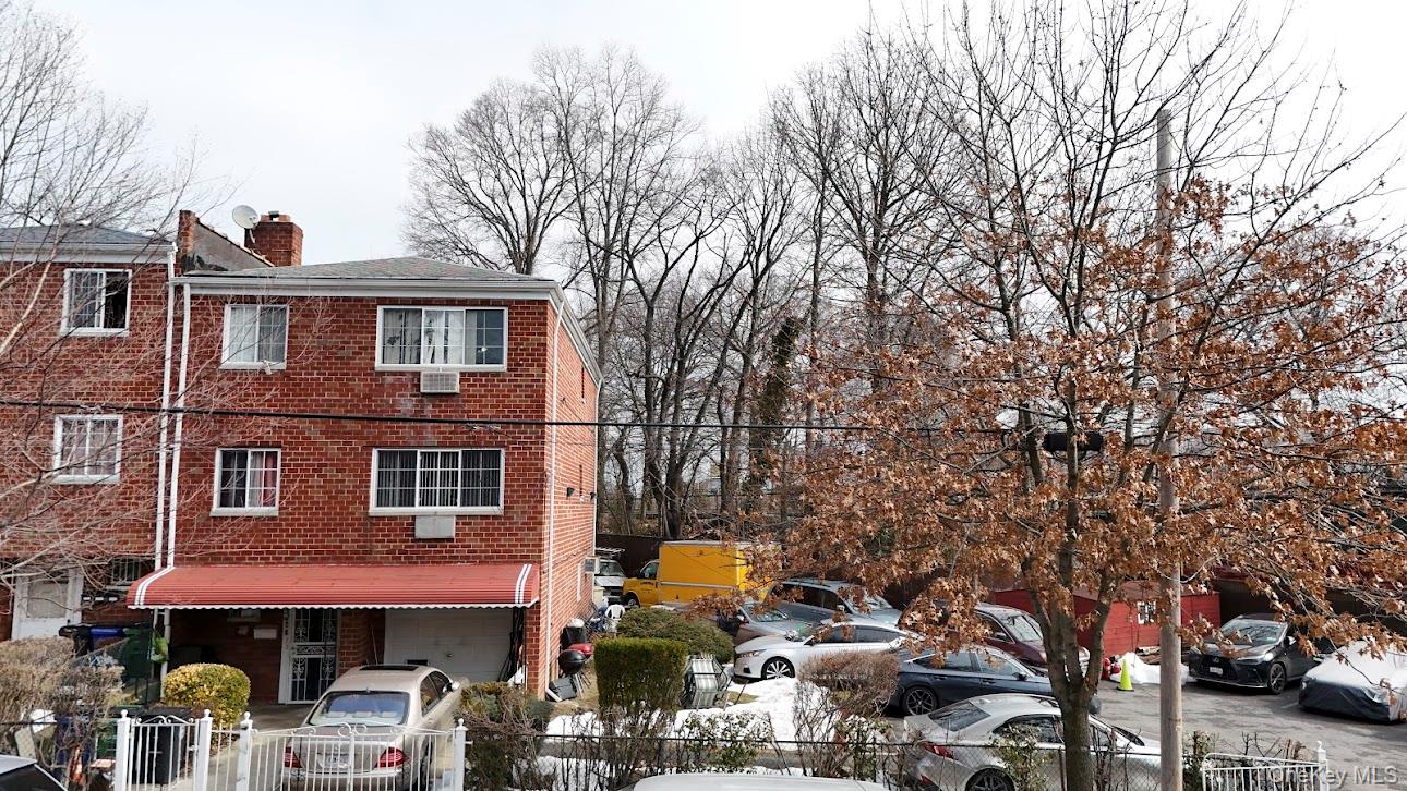 #1 photo, 3302 Wickham Avenue, Бронкс ‖ Bronx , NY 10469