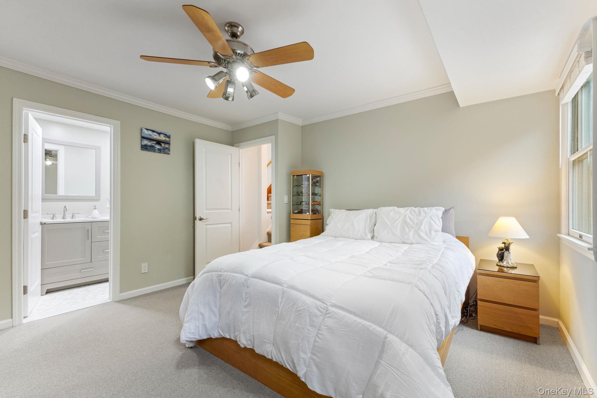 #11 photo, 219 Old Mamaroneck Road, White Plains , NY 10605