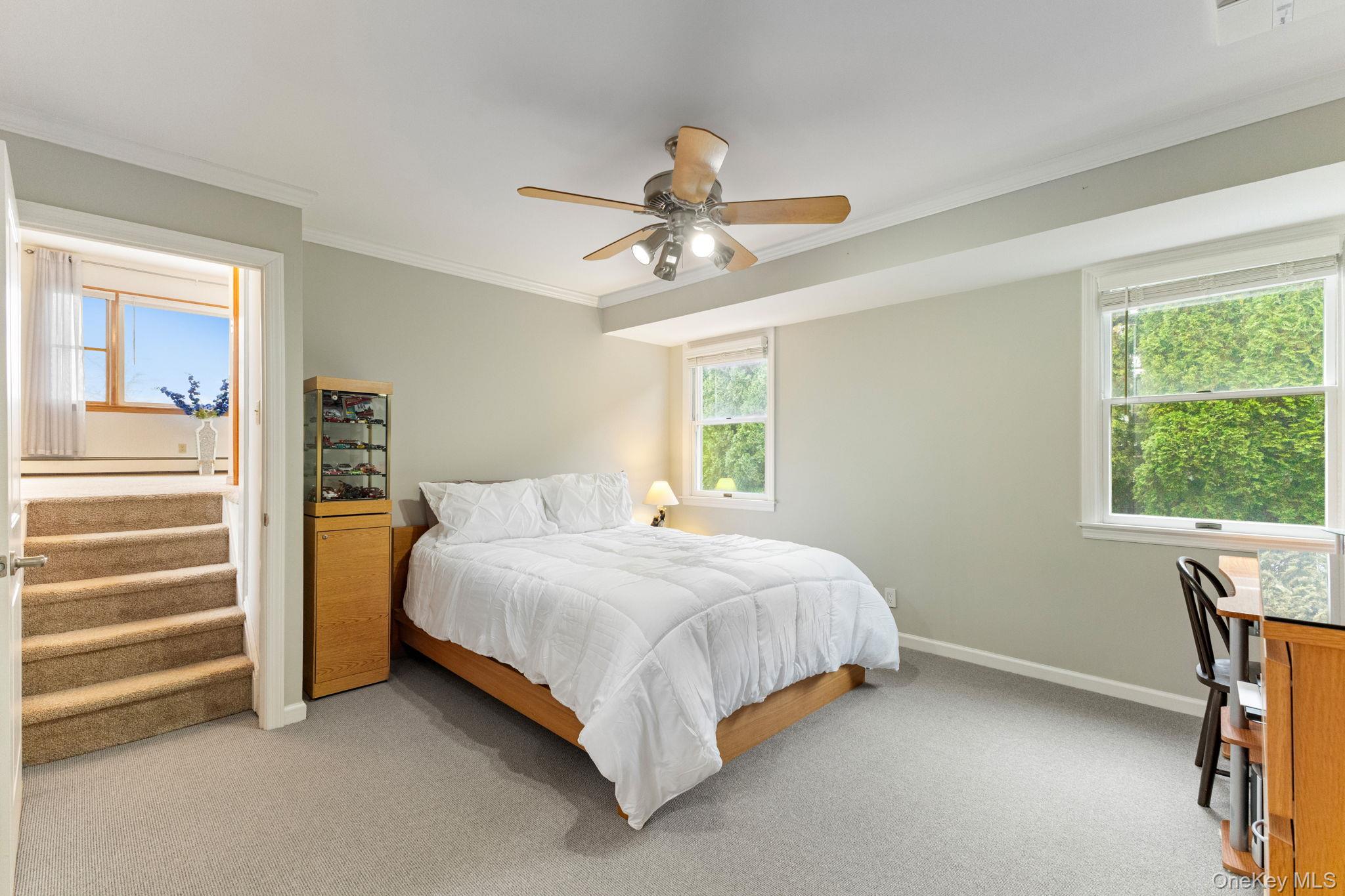 #13 photo, 219 Old Mamaroneck Road, White Plains , NY 10605