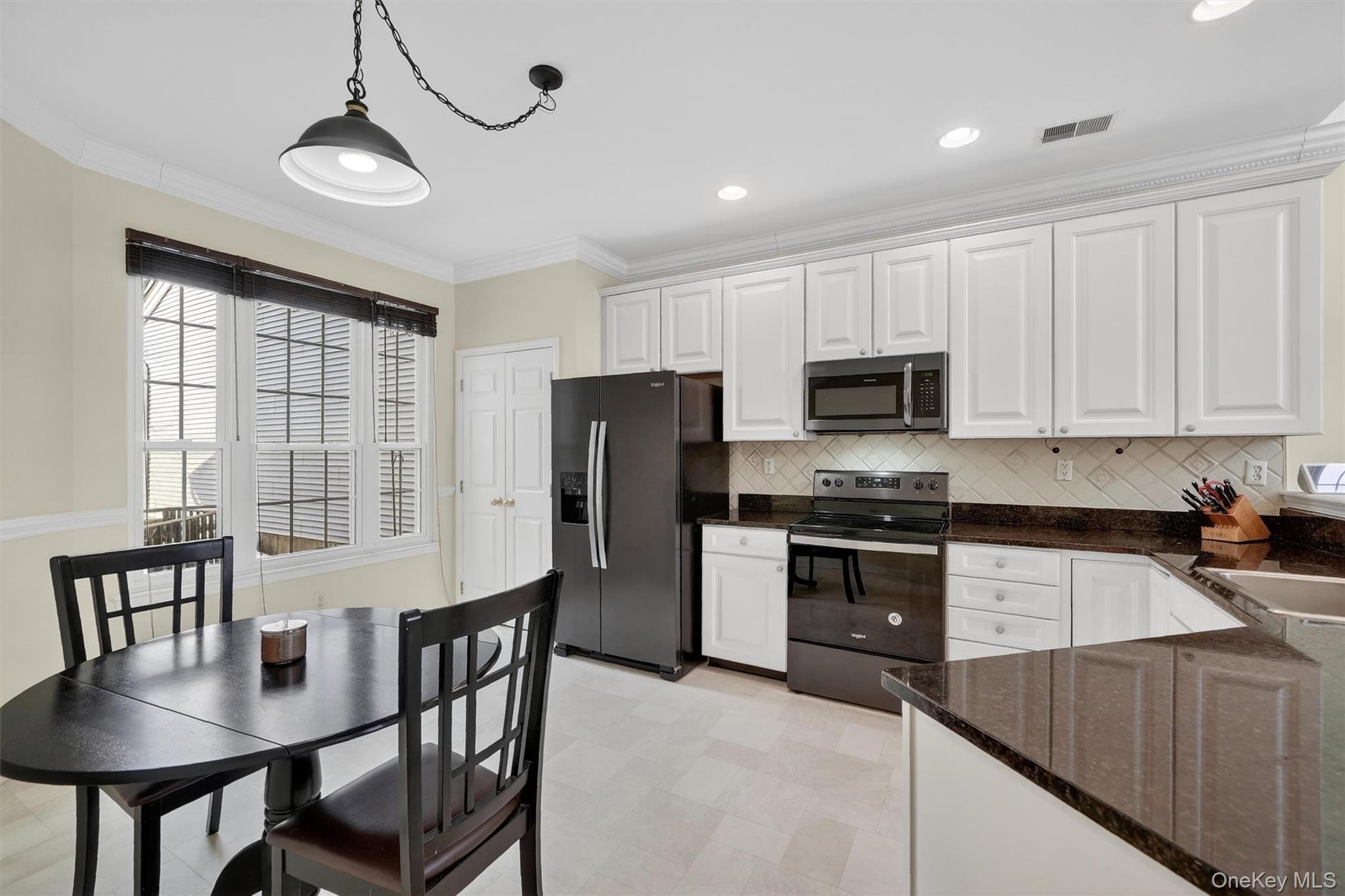 #8 photo, 214 Woodlands Drive, Tuxedo Park , NY 10987