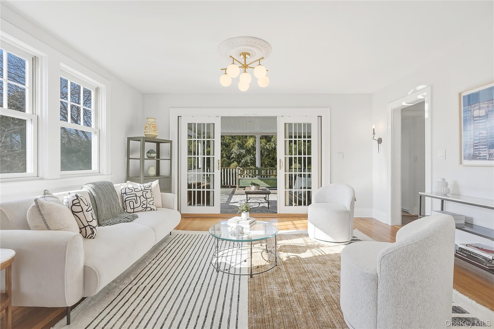 #4 photo, 157 Rockland Avenue, Mamaroneck , NY 10543