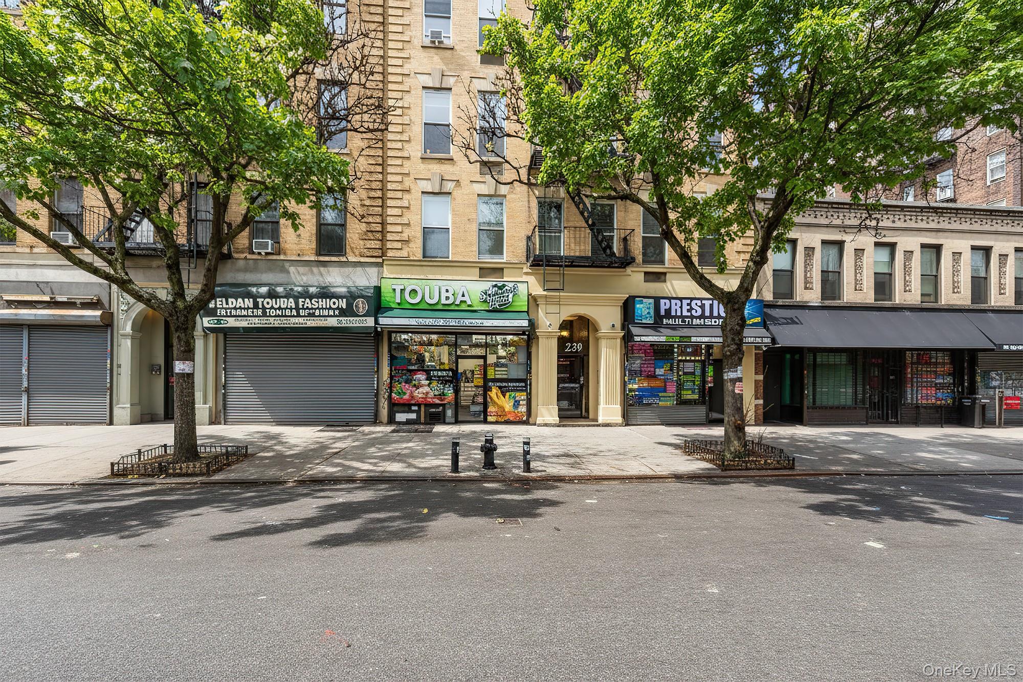 #2 photo, 227-229 W 116th Street, मैनहटन New York (Manhattan) , NY 10026