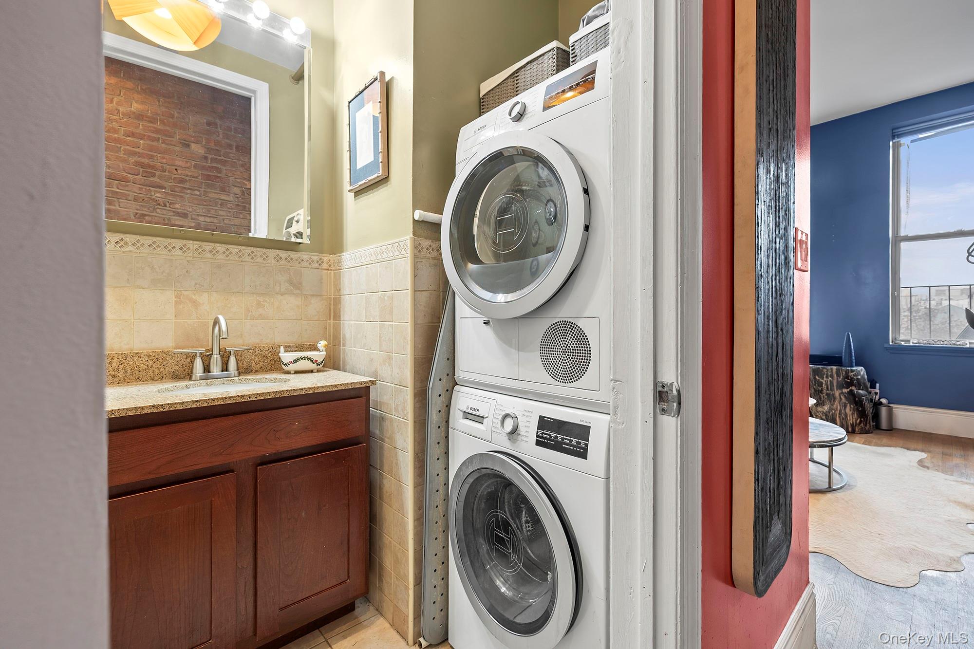 #20 photo, 227-229 W 116th Street, मैनहटन New York (Manhattan) , NY 10026