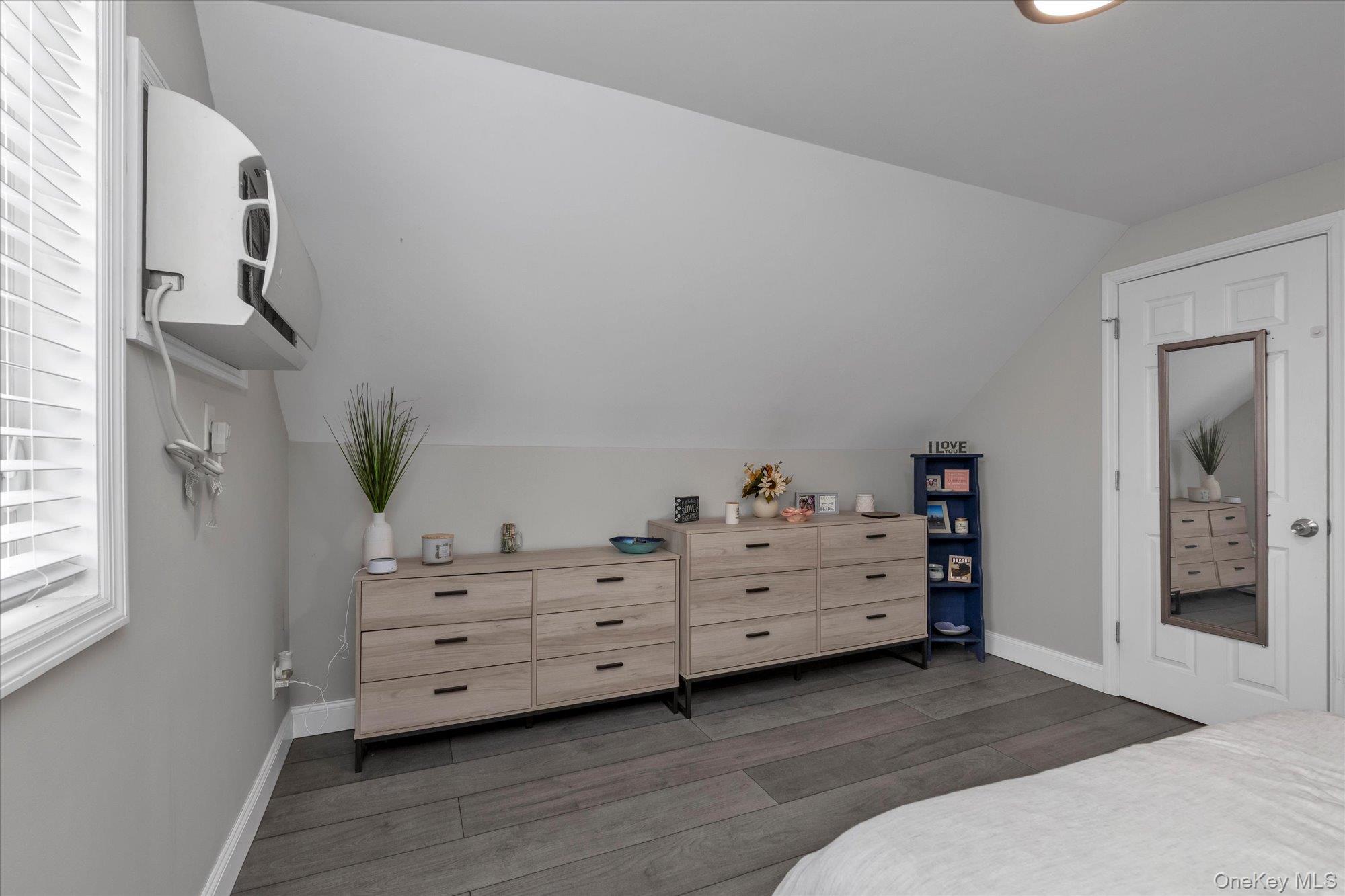 #13 photo, 64 Cornflower Road, Levittown , NY 11756