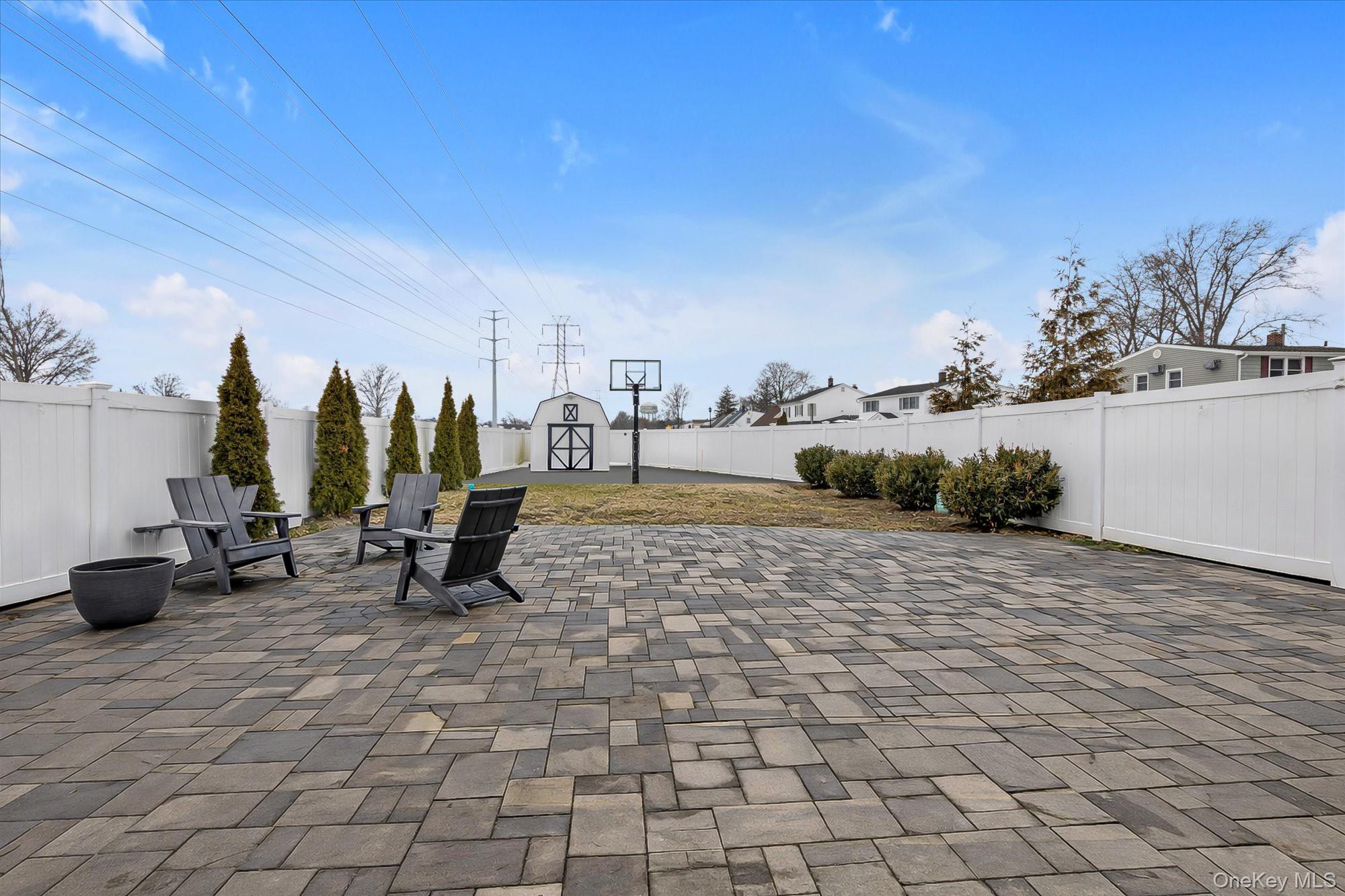 #16 photo, 64 Cornflower Road, Levittown , NY 11756