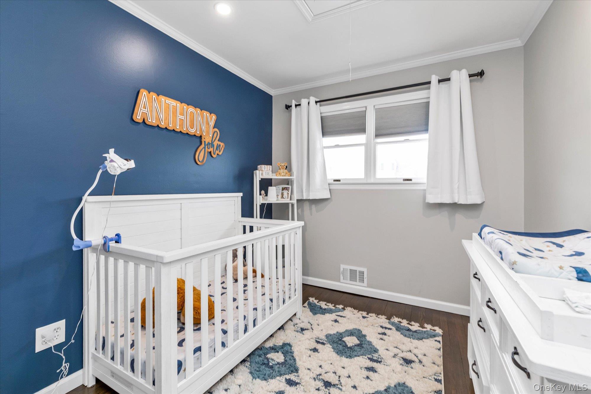 #11 photo, 155 Atlantic Avenue, Massapequa Park , NY 11762