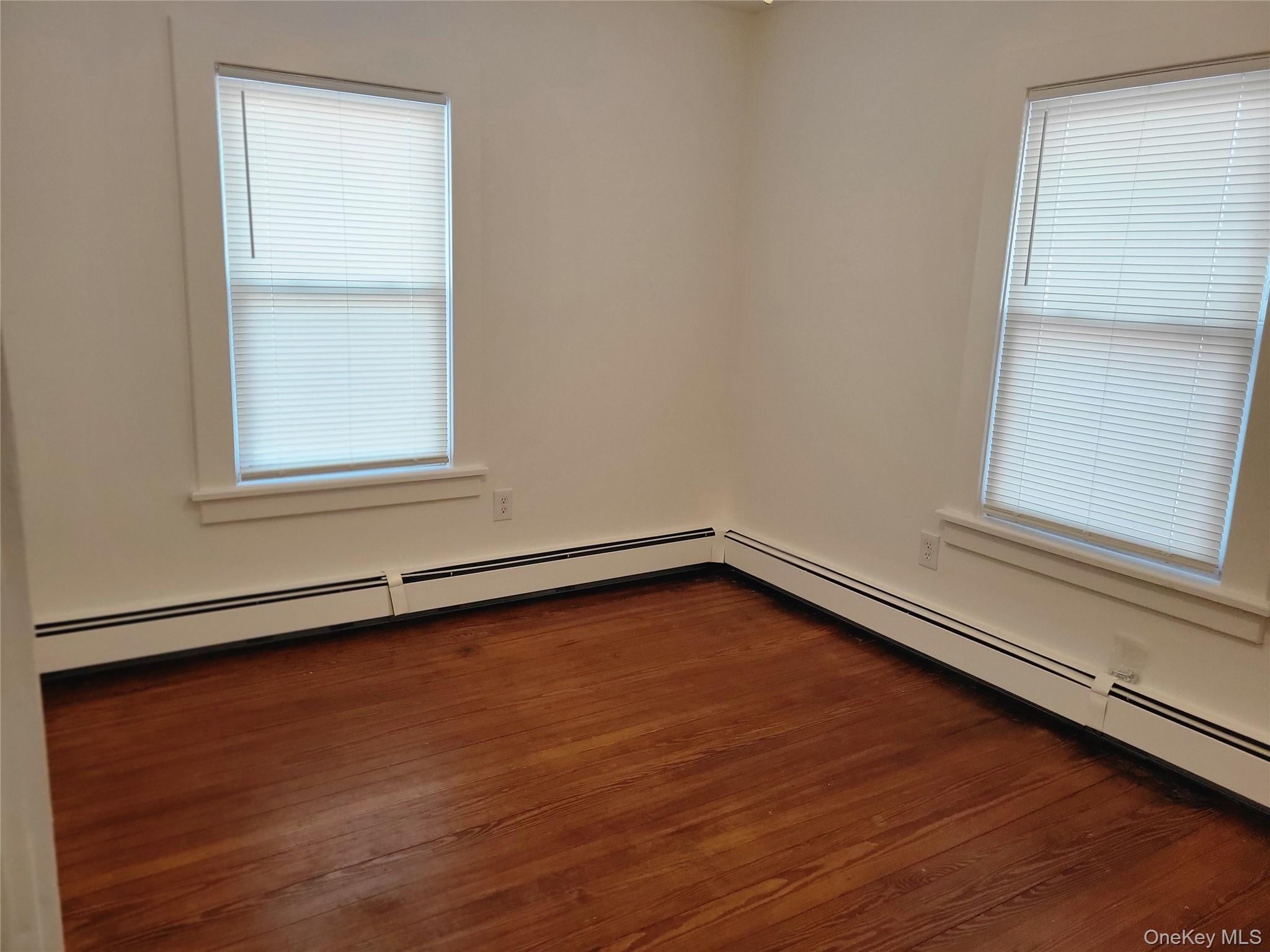 #11 photo, 40 Belford Avenue, Саффолк ‖ Bay Shore , NY 11706