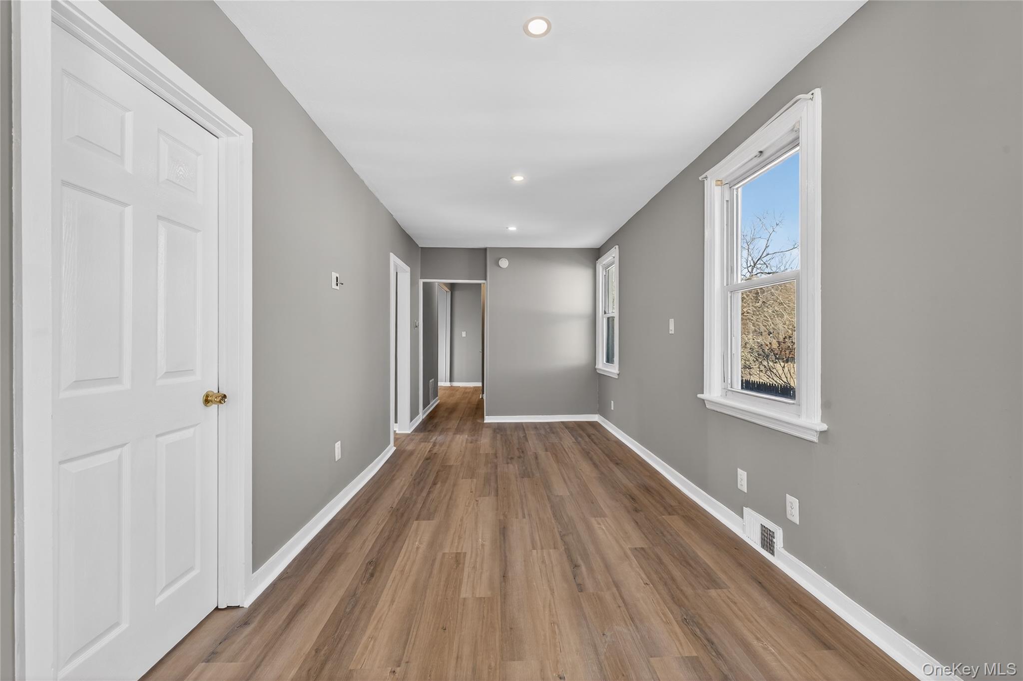 #4 photo, Riverhead, Саффолк ‖ Riverhead , NY 11901