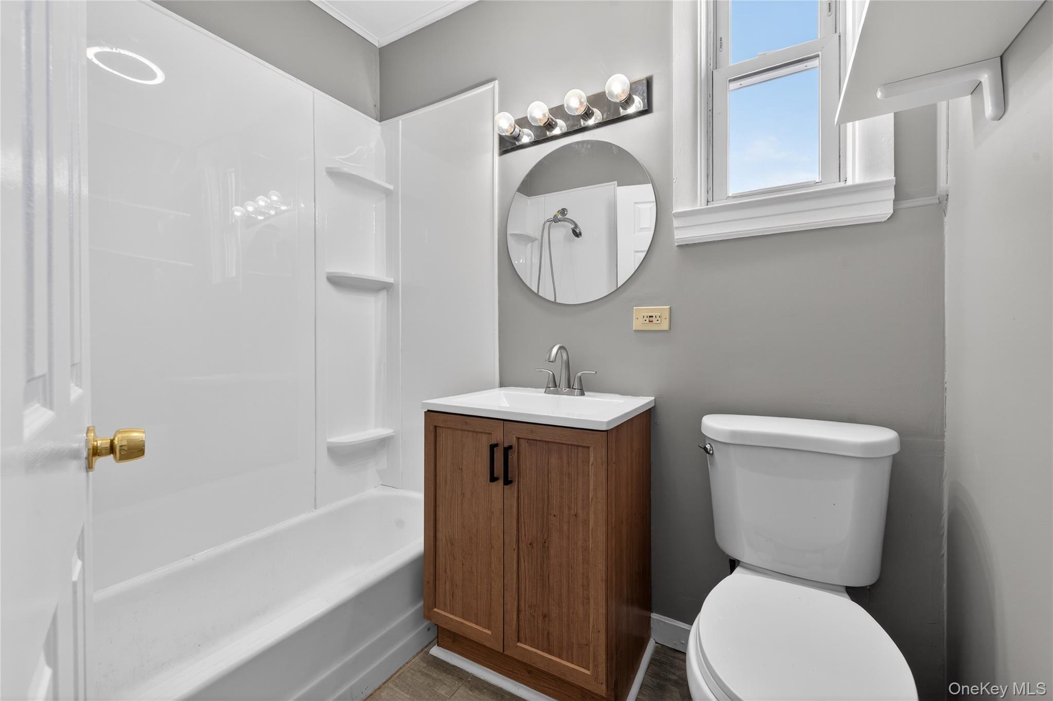 #6 photo, Riverhead, Саффолк ‖ Riverhead , NY 11901