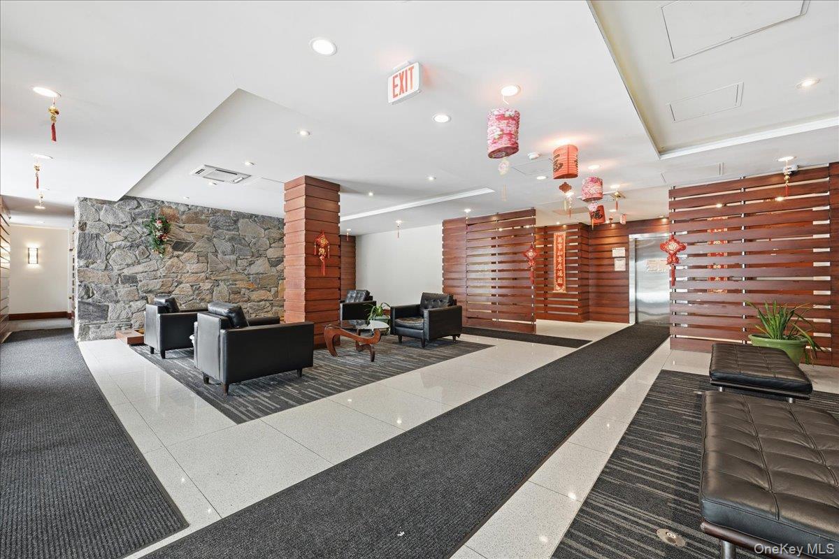 #3 photo, 87-10 51st Avenue, Куинс ‖ Elmhurst , NY 11373