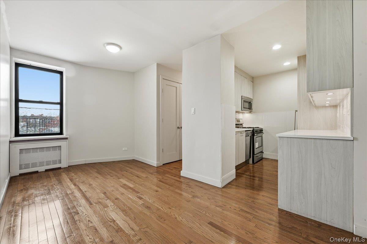 #8 photo, 87-10 51st Avenue, Куинс ‖ Elmhurst , NY 11373