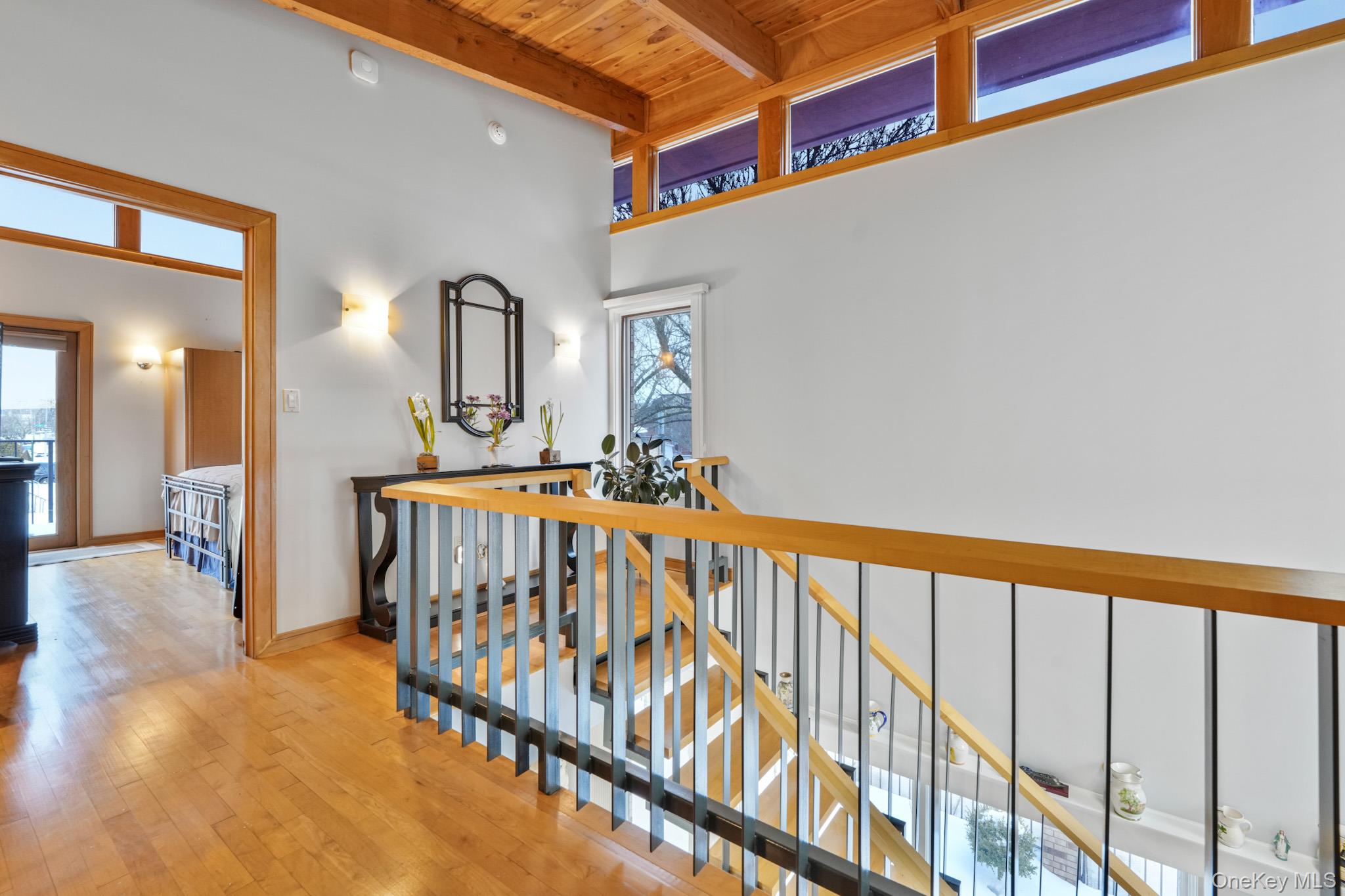 #11 photo, 6372 74th Street, Куинс ‖ Middle Village , NY 11379